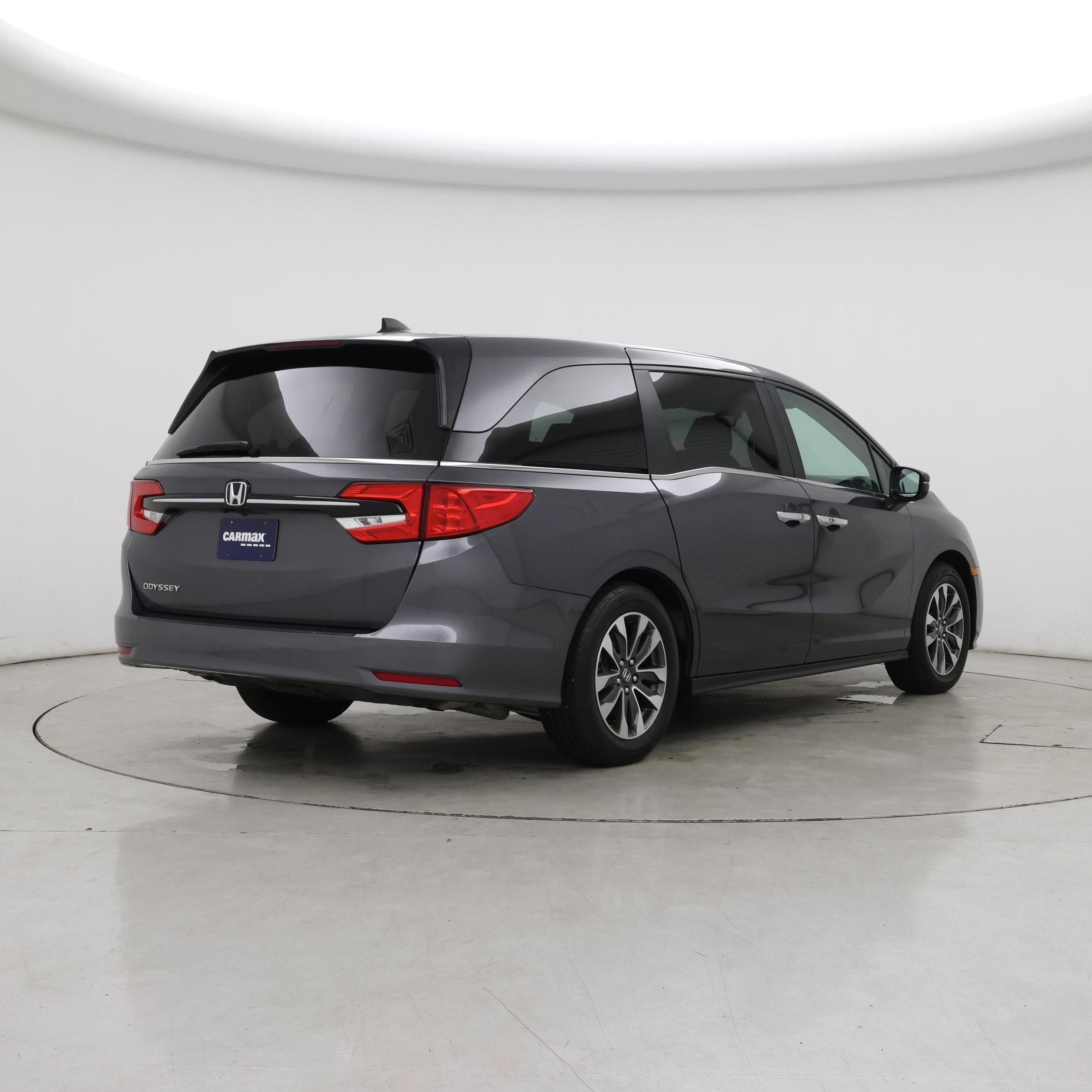Thumbnail: 2023 Honda Odyssey - 8