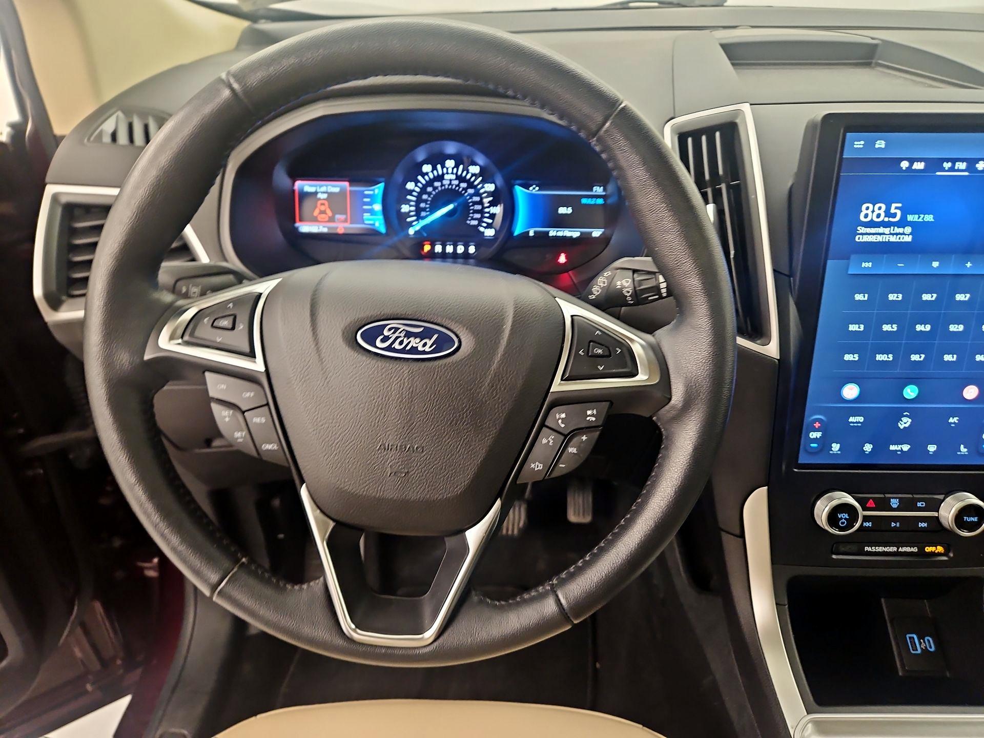 Thumbnail: 2023 Ford Edge - 10