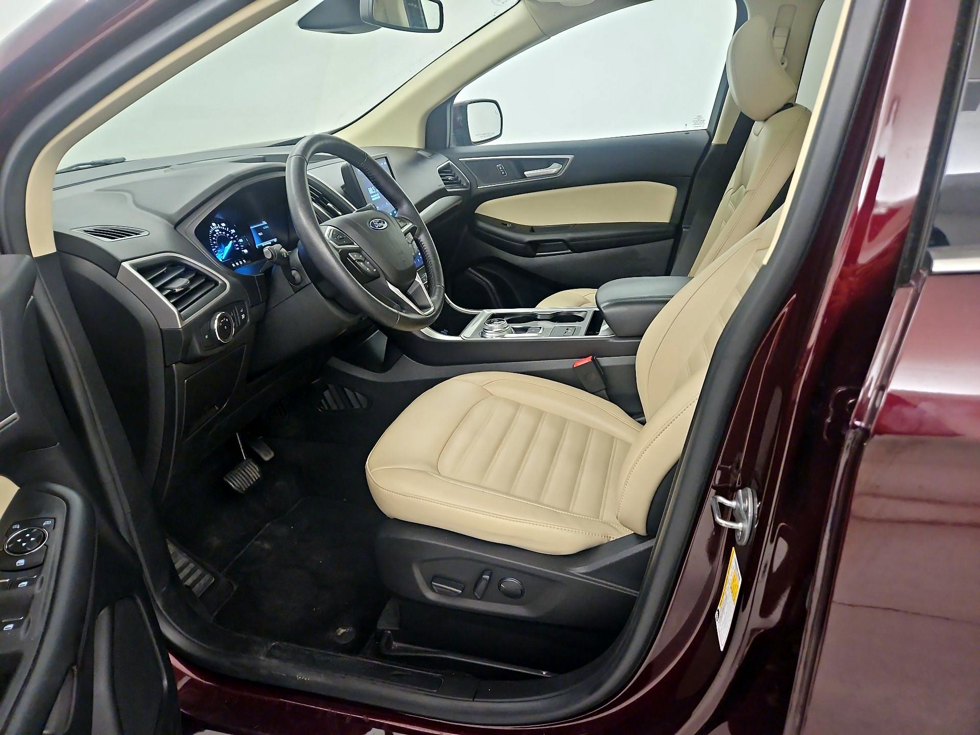 Thumbnail: 2023 Ford Edge - 11