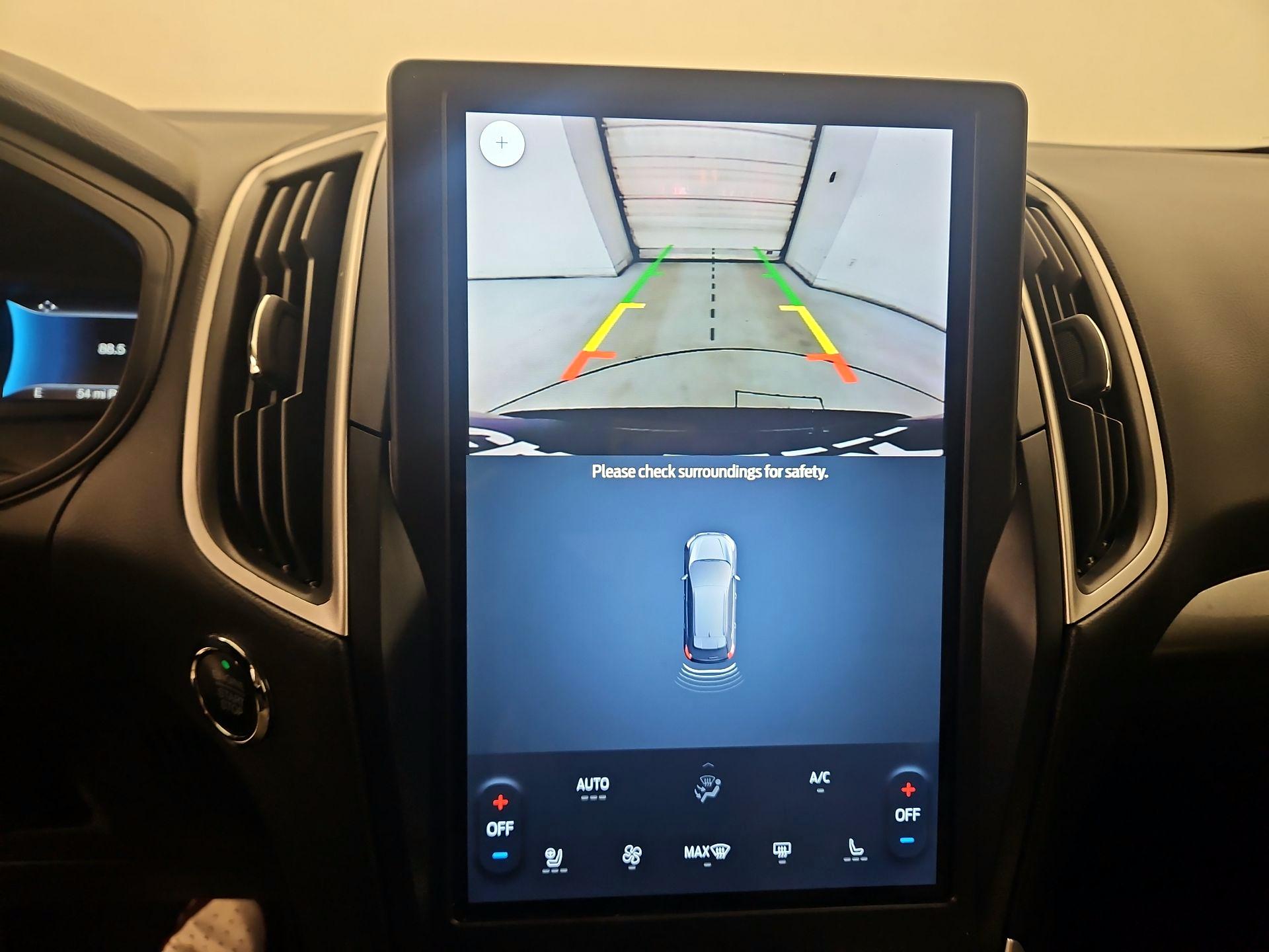 Thumbnail: 2023 Ford Edge - 14