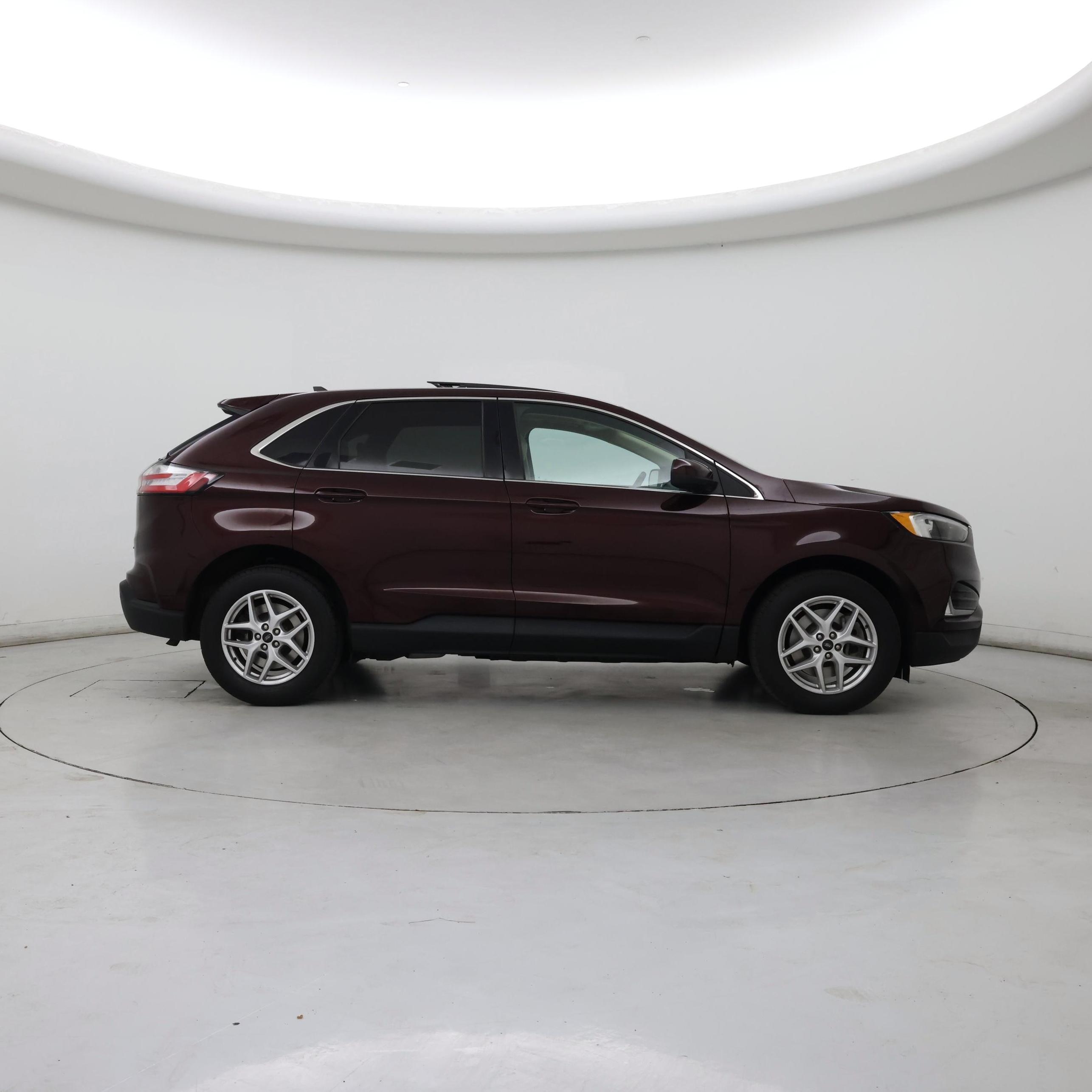 Thumbnail: 2023 Ford Edge - 7