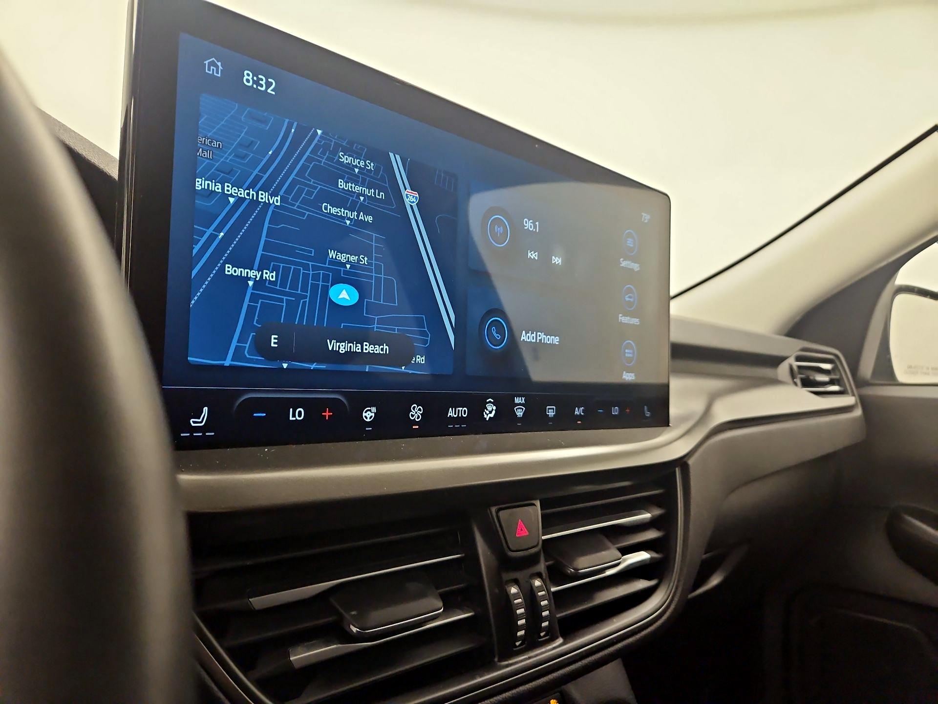 Thumbnail: 2023 Ford Escape - 17