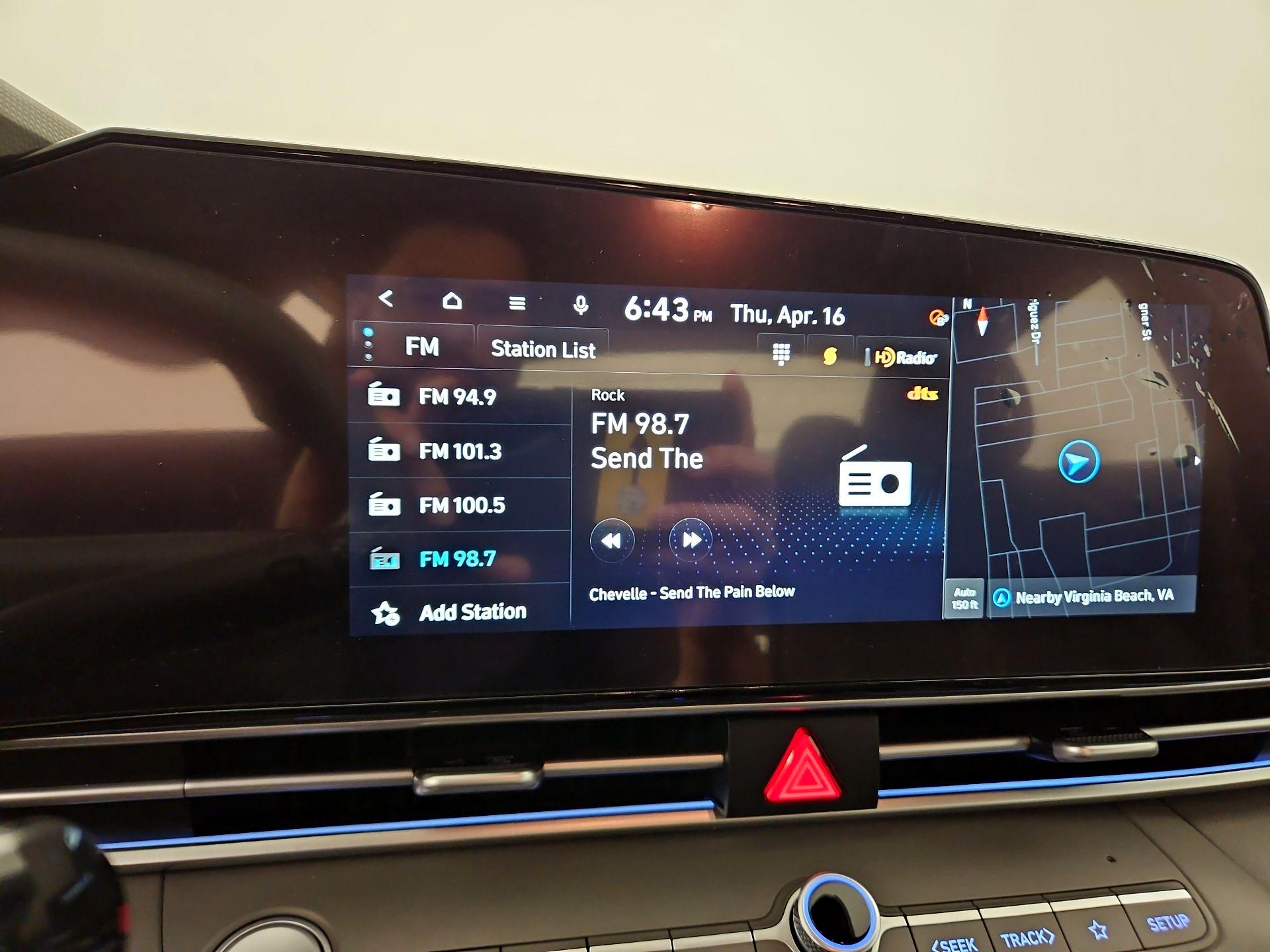 Thumbnail: 2024 Hyundai Elantra - 16