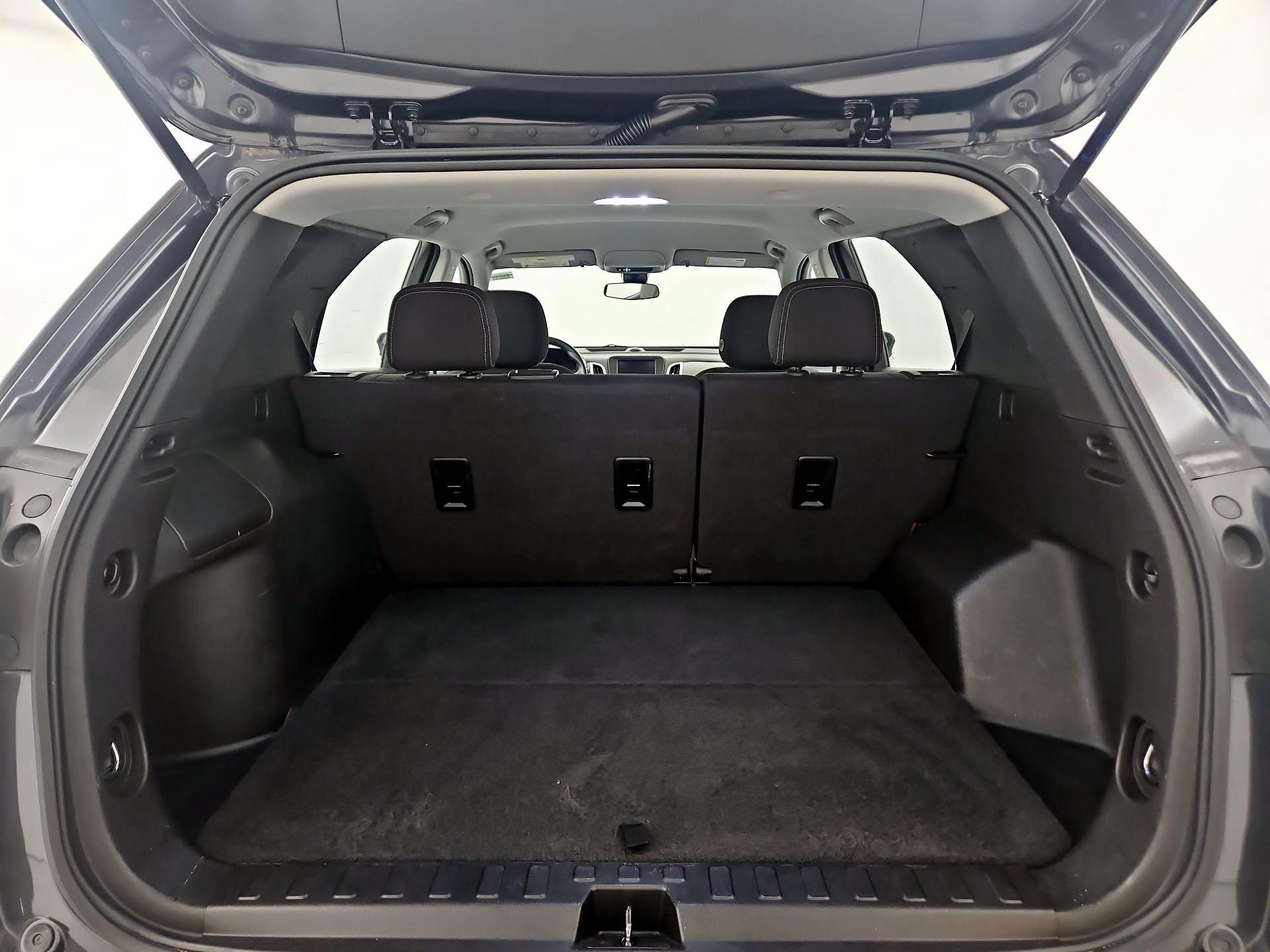 Thumbnail: 2022 Chevrolet Equinox - 20