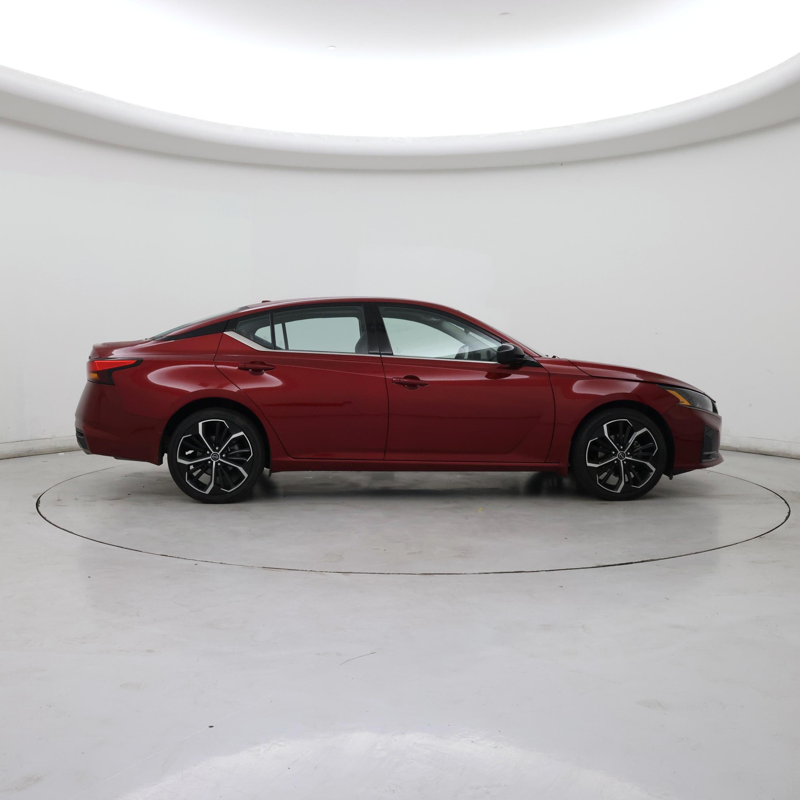 Thumbnail: 2023 Nissan Altima - 7
