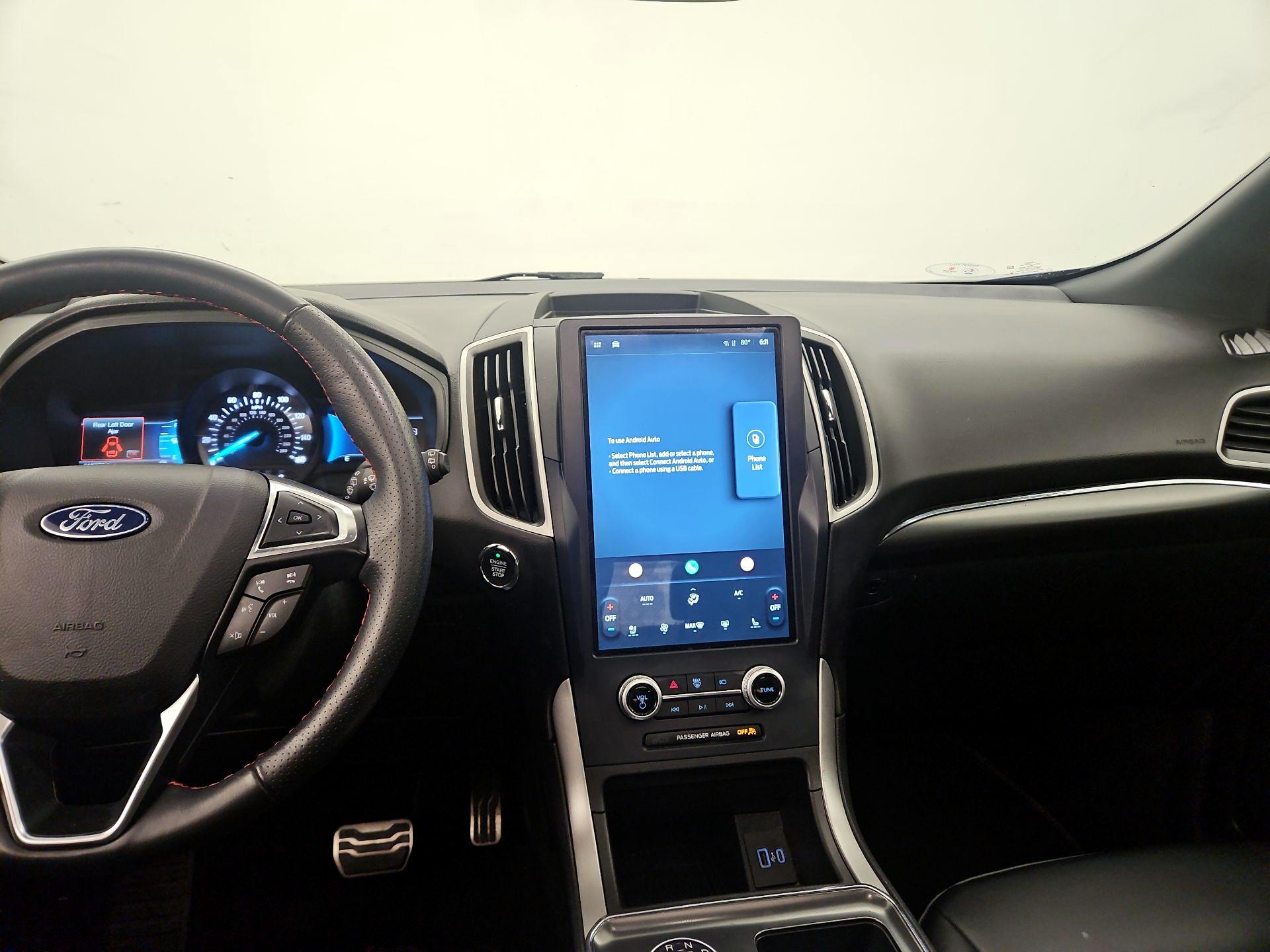 Thumbnail: 2022 Ford Edge - 9