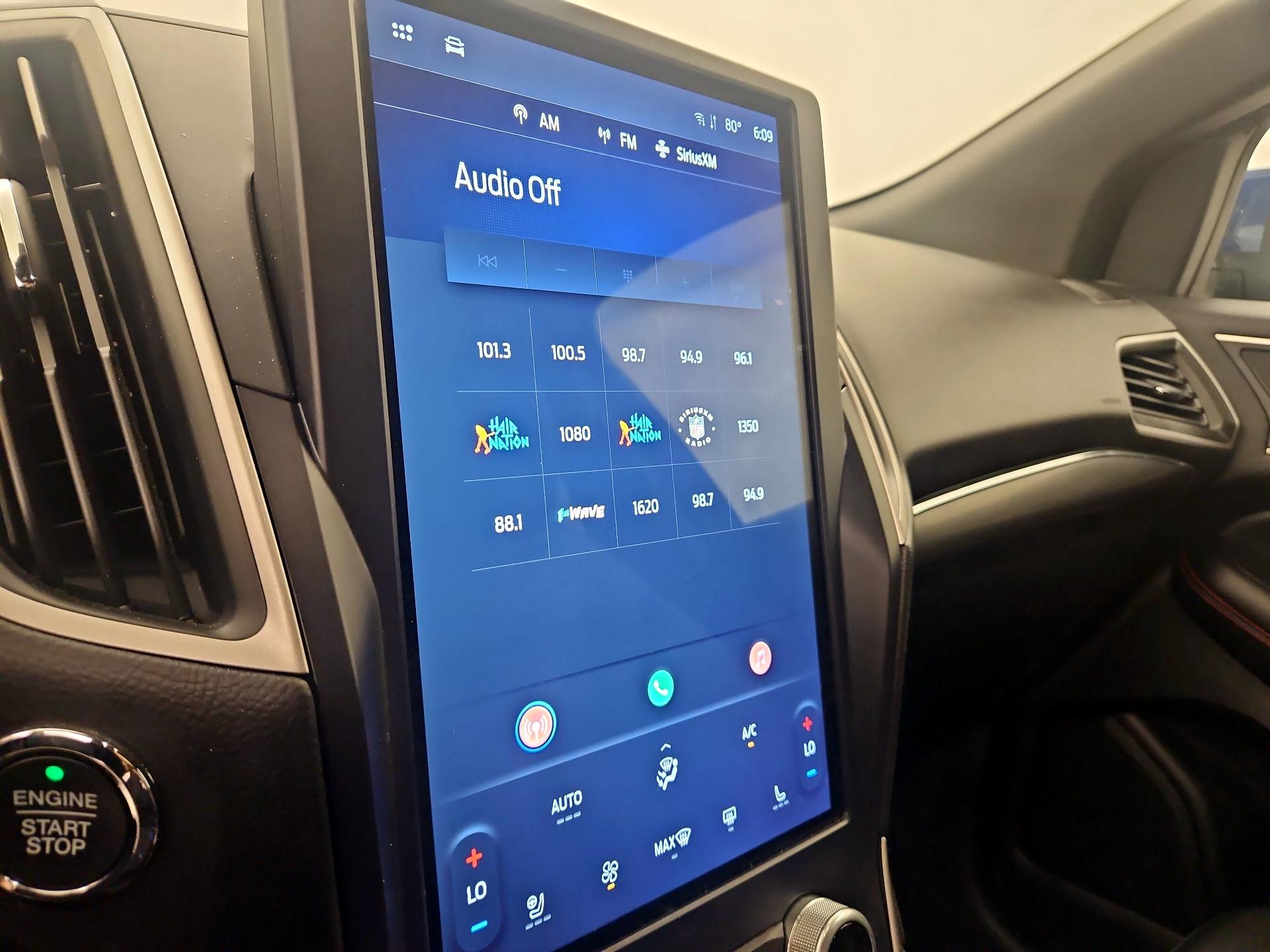 Thumbnail: 2022 Ford Edge - 15