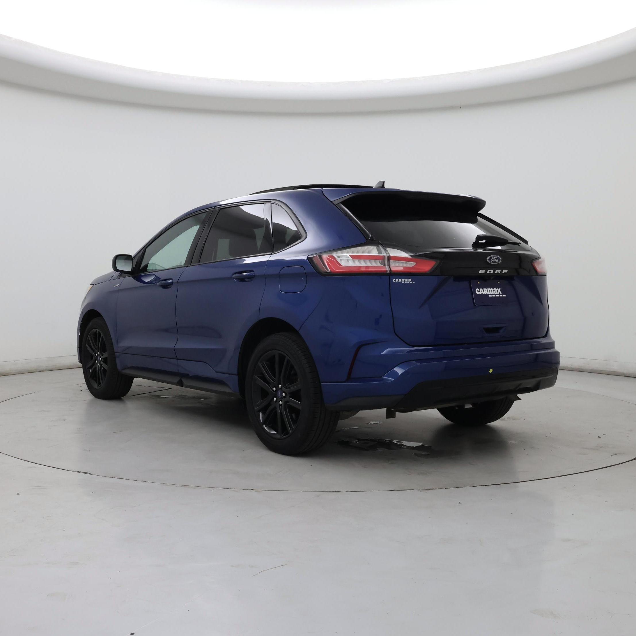 Thumbnail: 2022 Ford Edge - 2