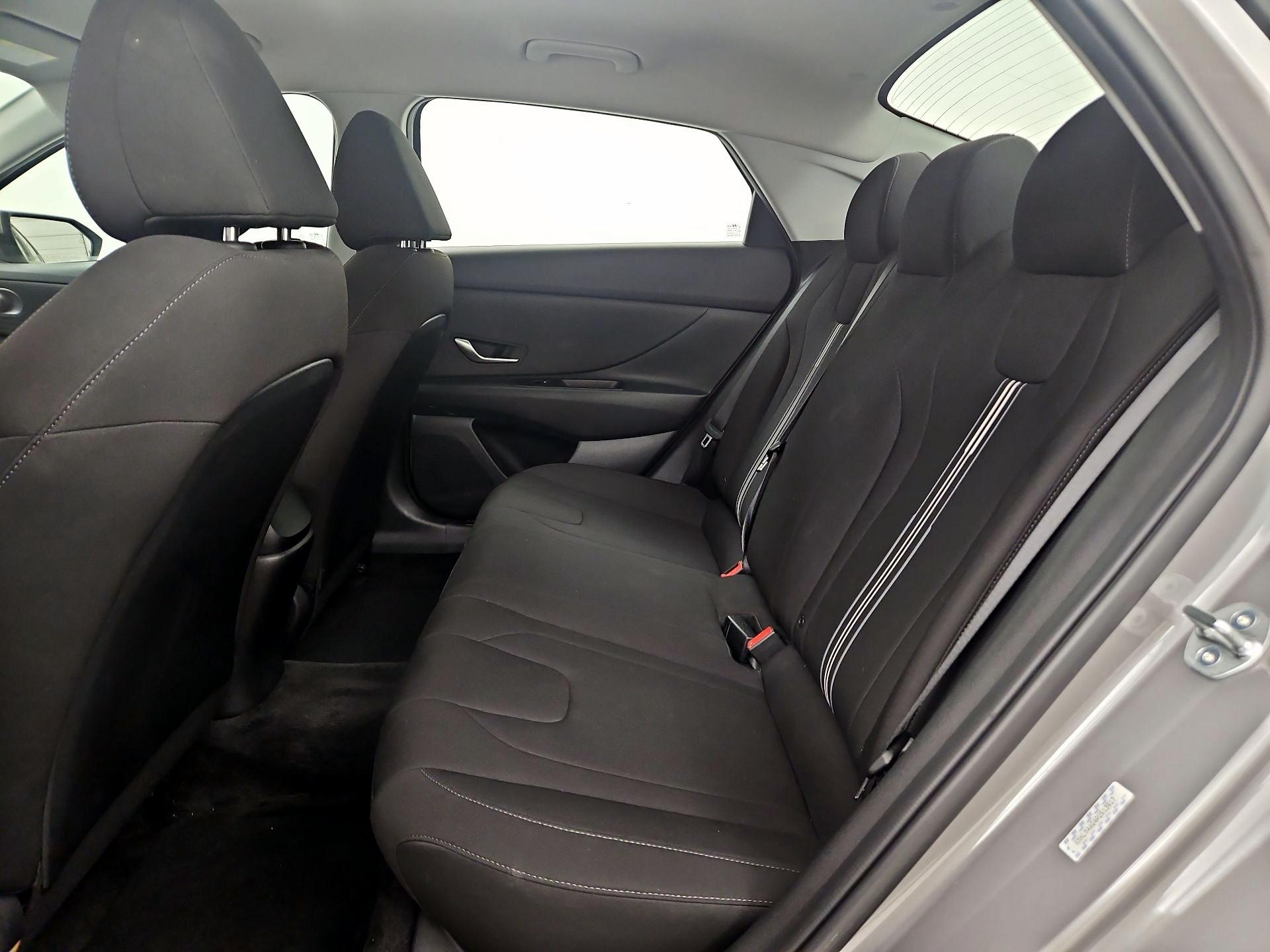 Thumbnail: 2023 Hyundai Elantra - 19