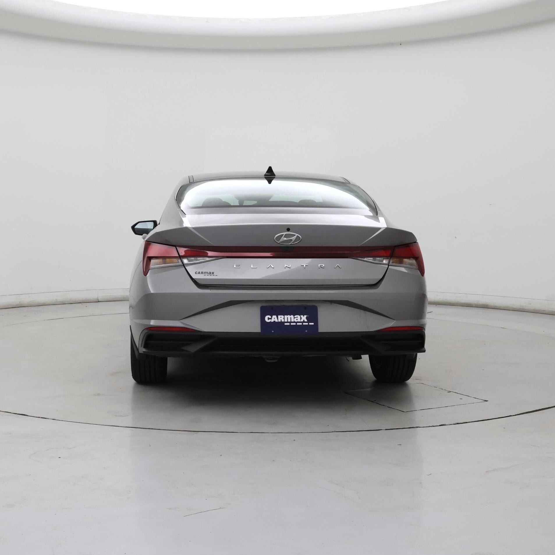 Thumbnail: 2023 Hyundai Elantra - 6