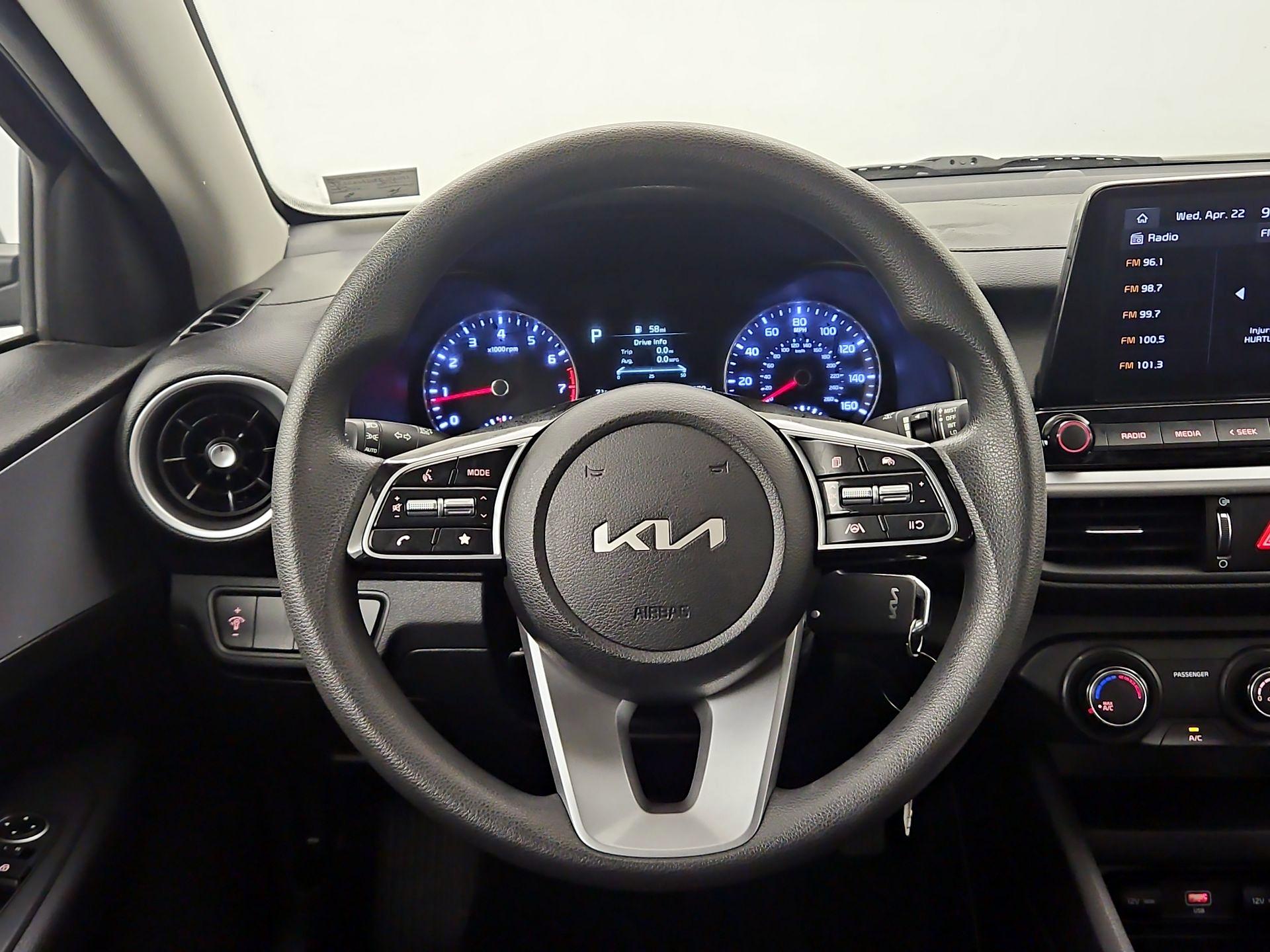 Thumbnail: 2023 Kia Forte - 10