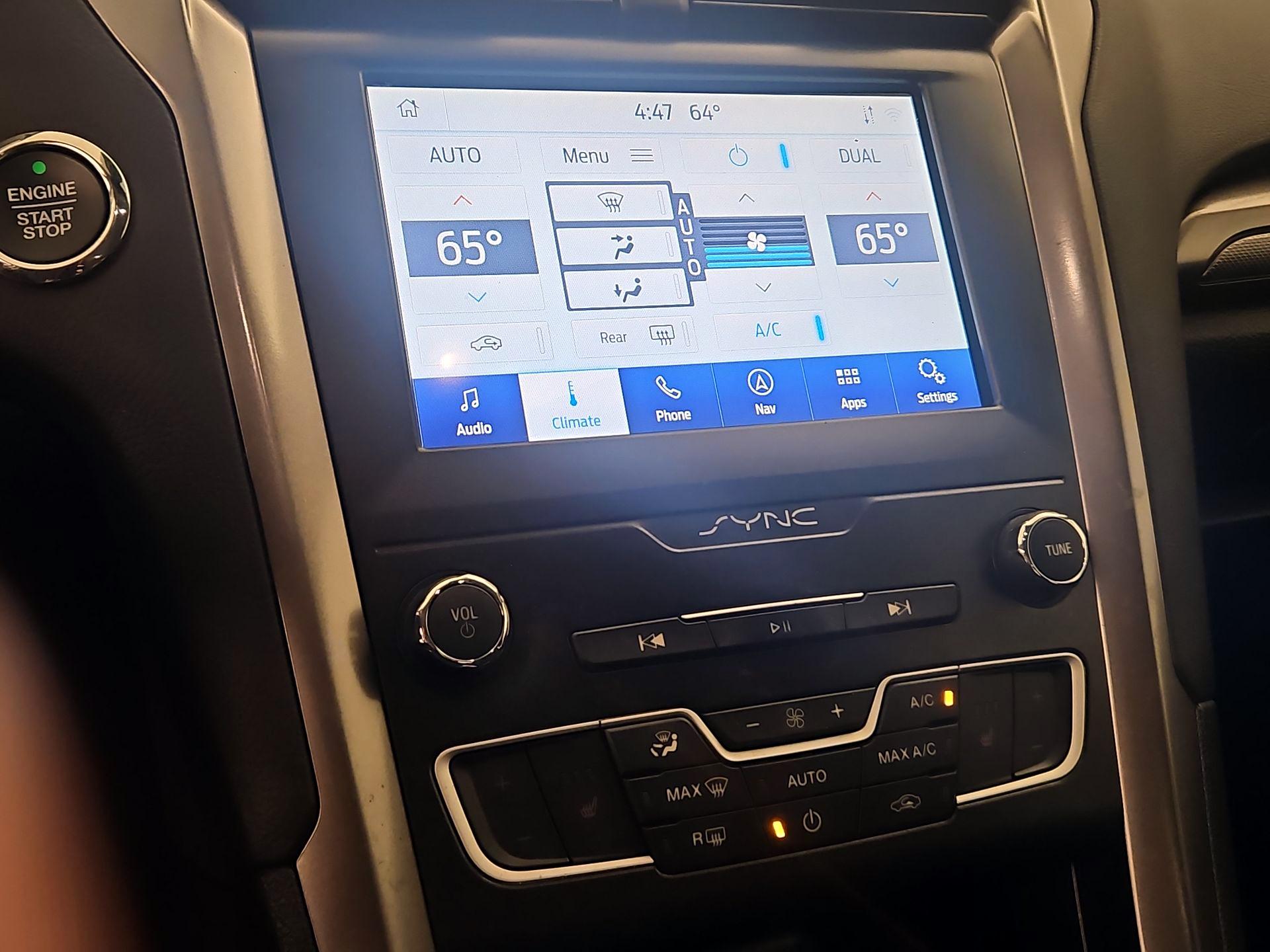 Thumbnail: 2020 Ford Fusion - 17