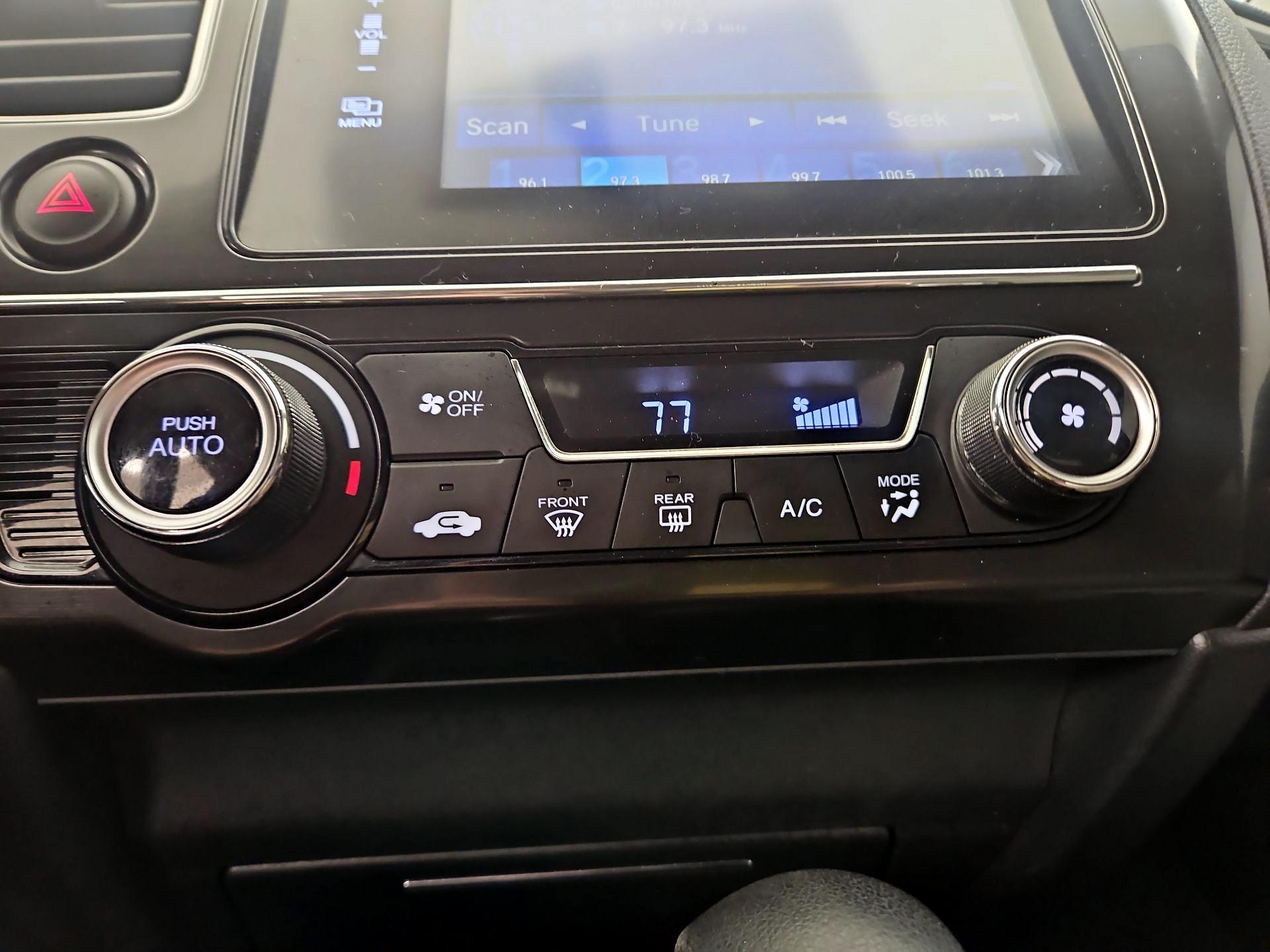 Thumbnail: 2015 Honda Civic - 16