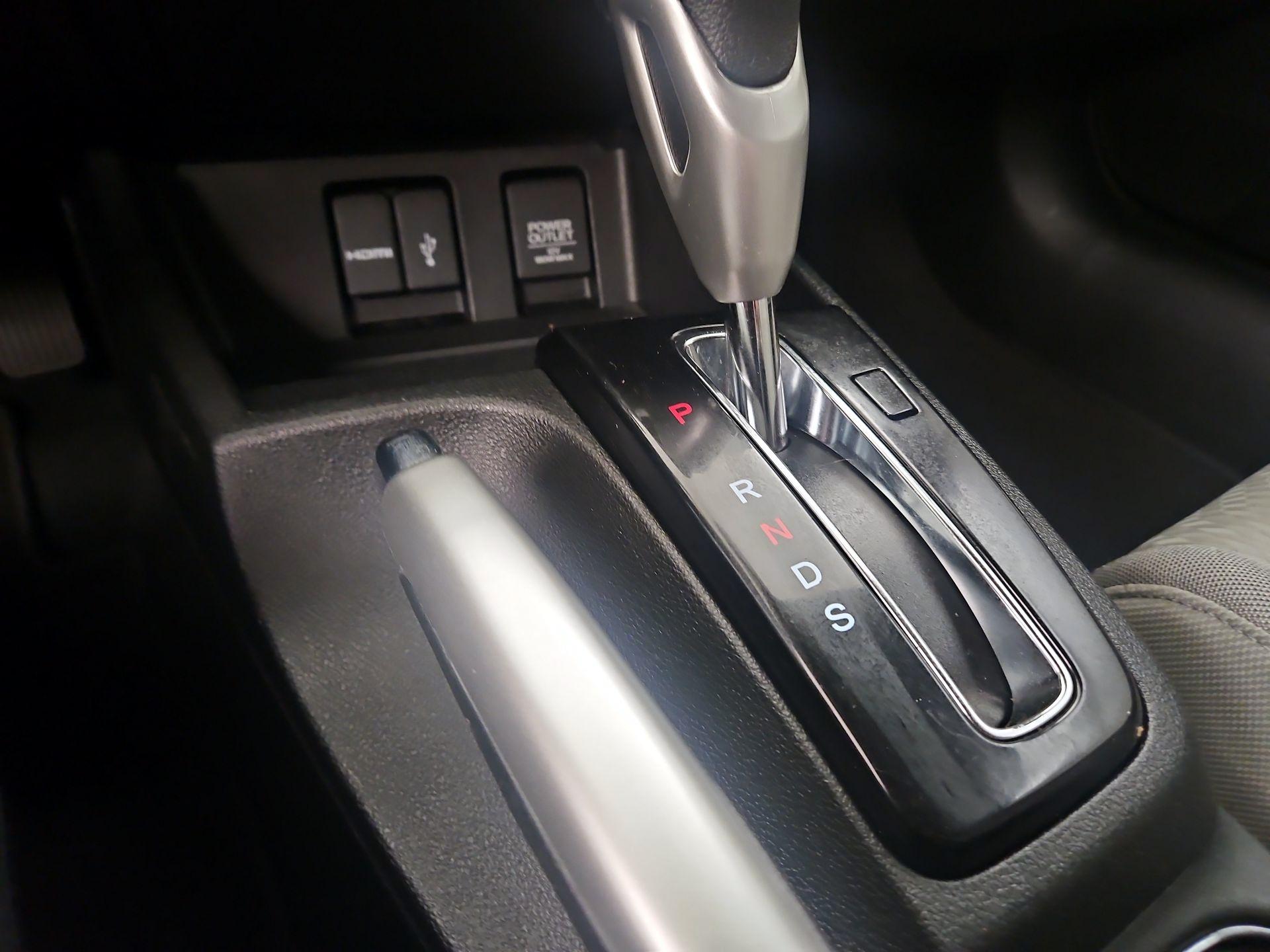 Thumbnail: 2015 Honda Civic - 17