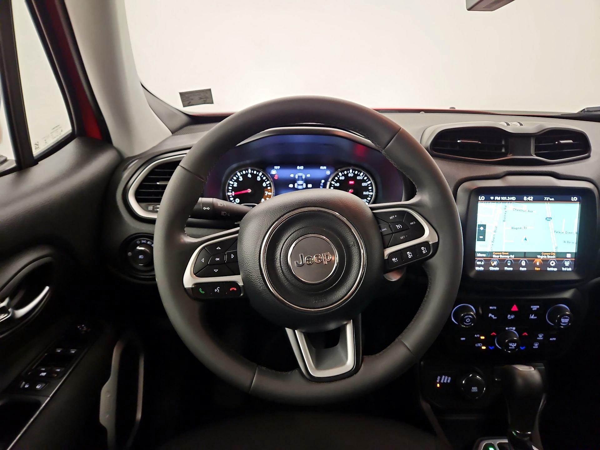 Thumbnail: 2021 Jeep Renegade - 10