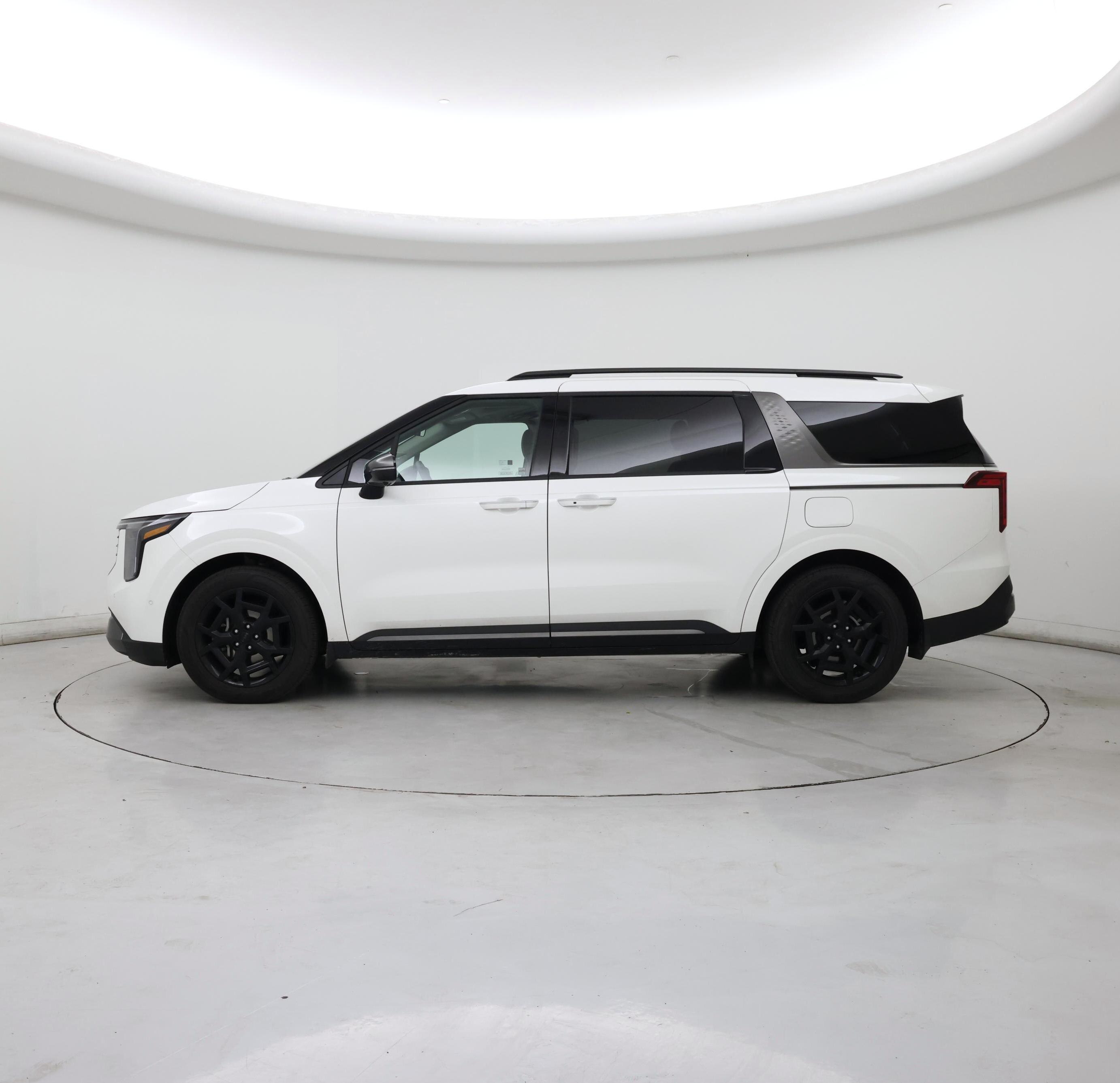 Thumbnail: 2026 Kia Carnival - 3