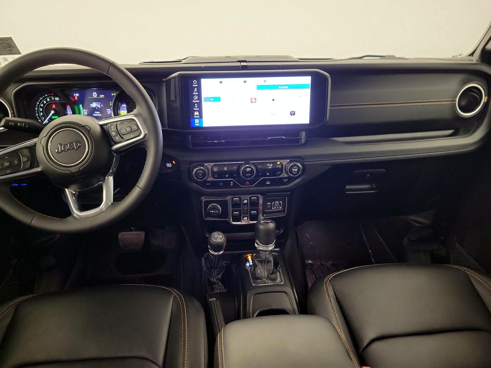 Thumbnail: 2024 Jeep Wrangler - 9