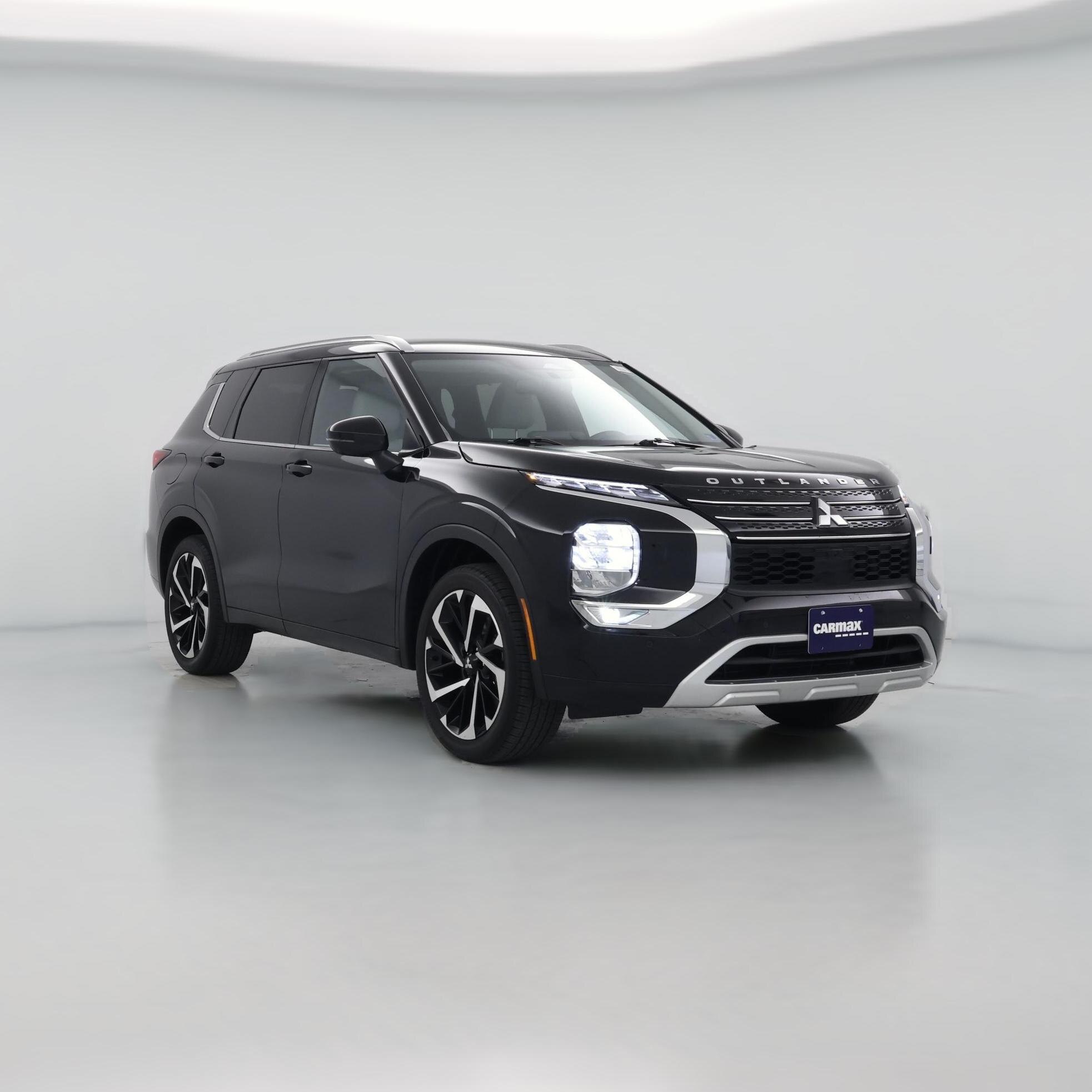 Thumbnail: 2024 Mitsubishi Outlander - 1