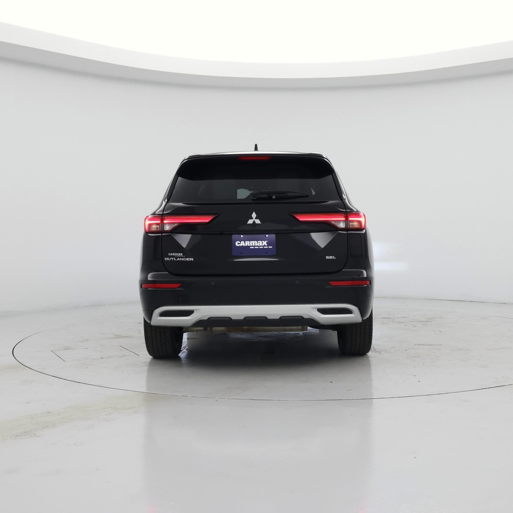 Thumbnail: 2024 Mitsubishi Outlander - 6