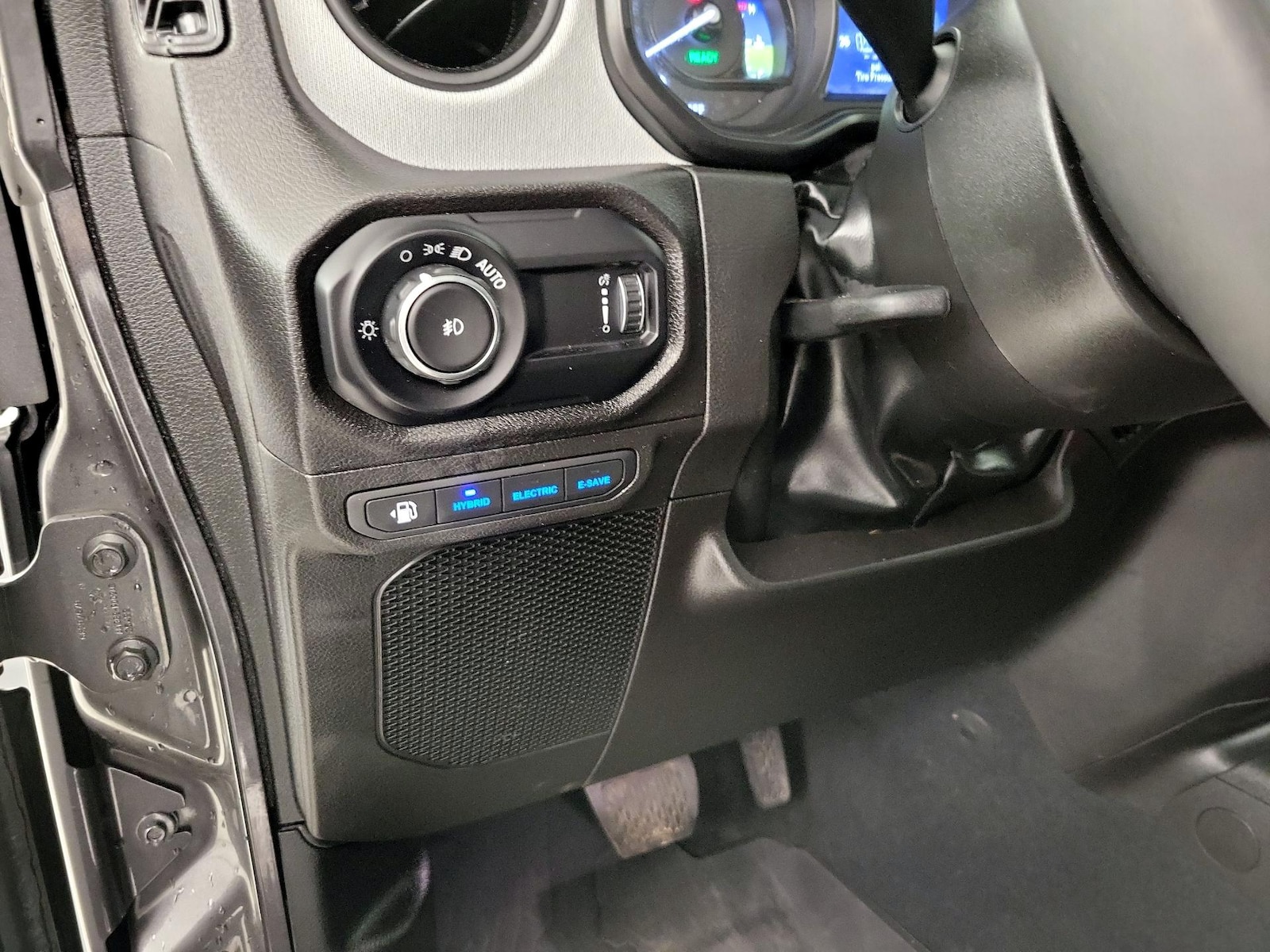 2024 Jeep Wrangler 4xe Willys 4XE - Photo 14