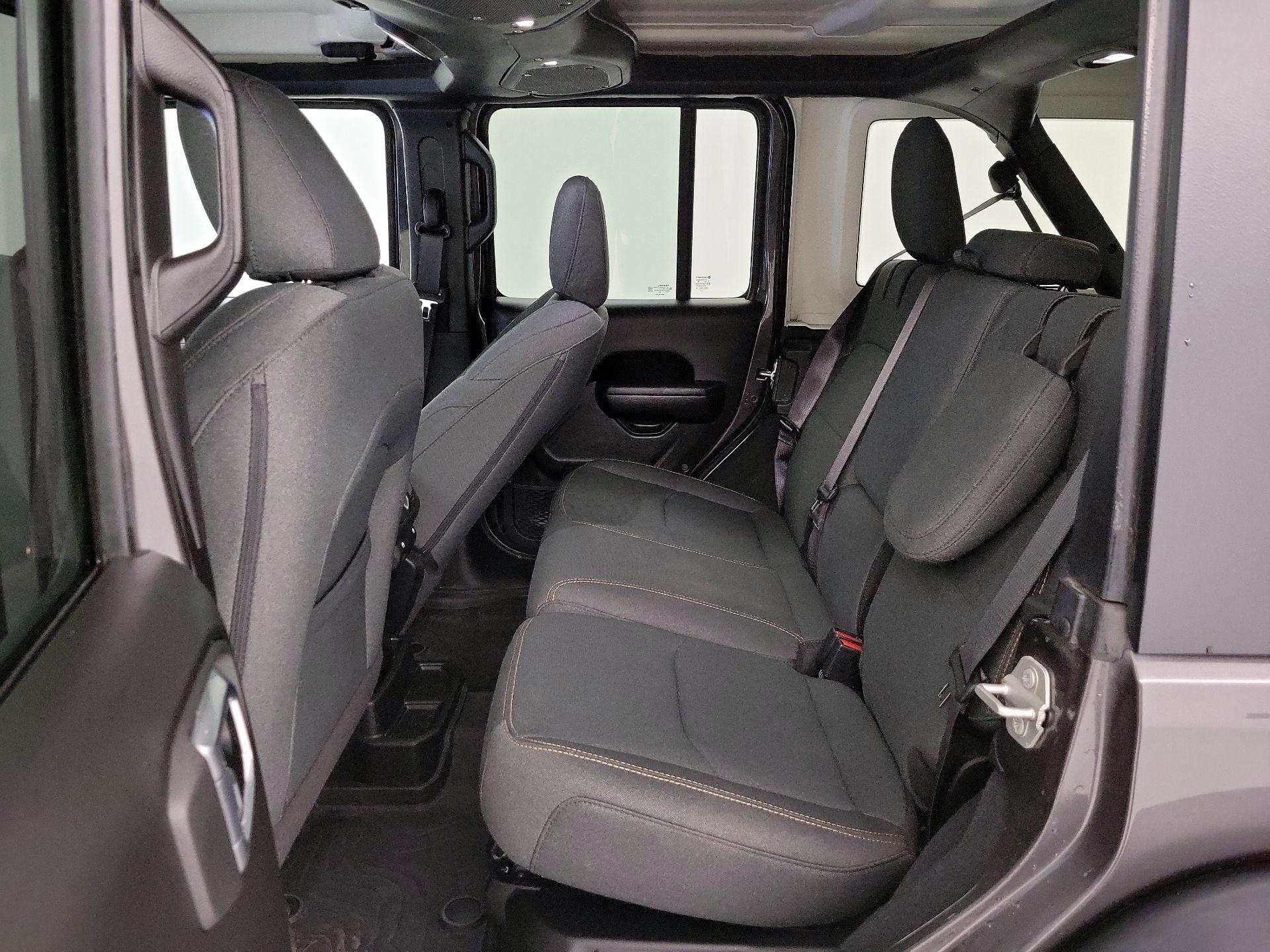Thumbnail: 2024 Jeep Wrangler - 19