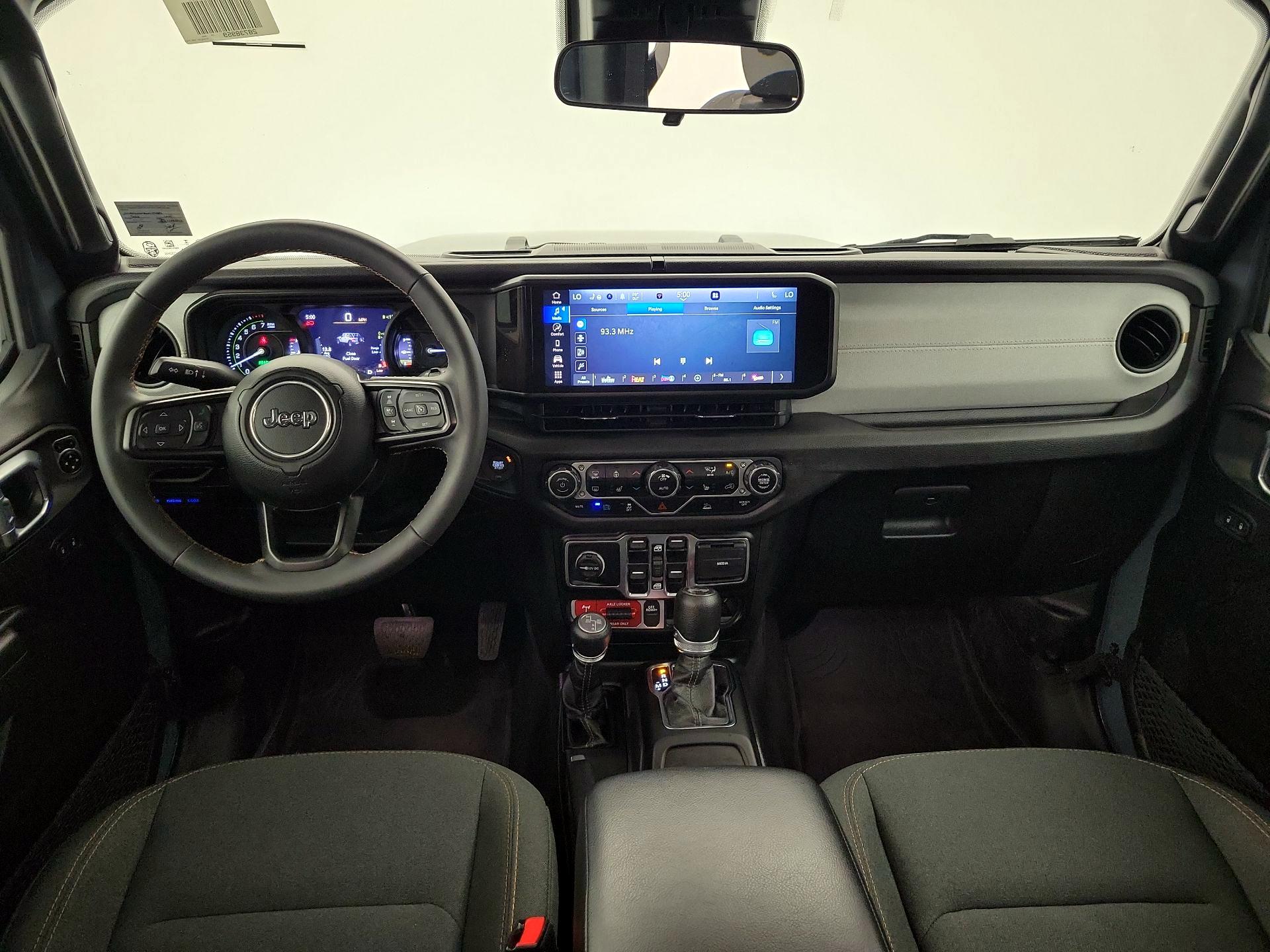 Thumbnail: 2024 Jeep Wrangler - 9
