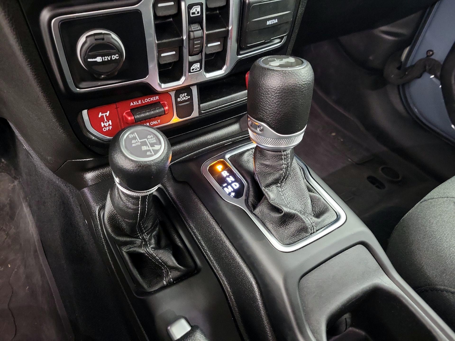 Thumbnail: 2024 Jeep Wrangler - 17