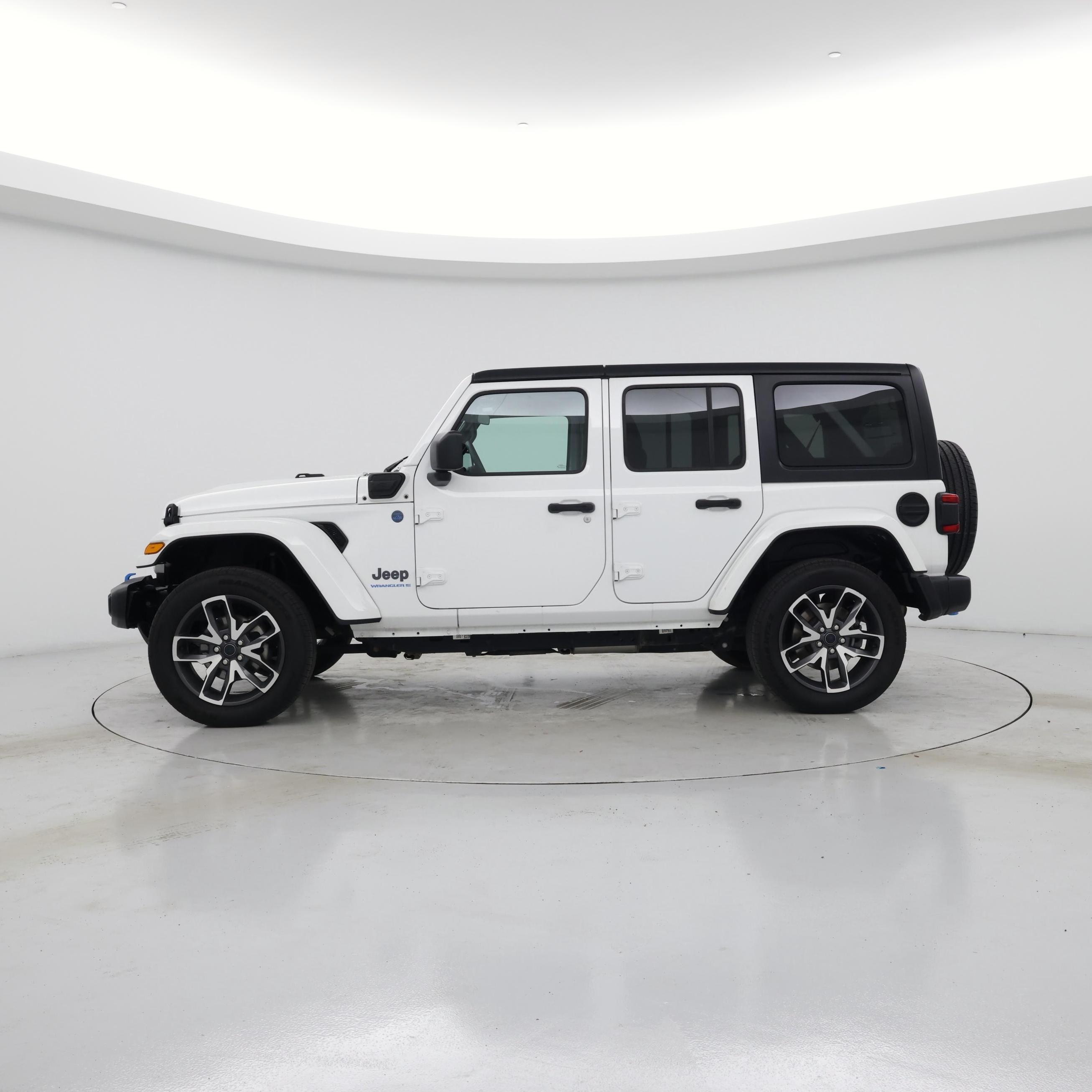 Thumbnail: 2024 Jeep Wrangler - 3