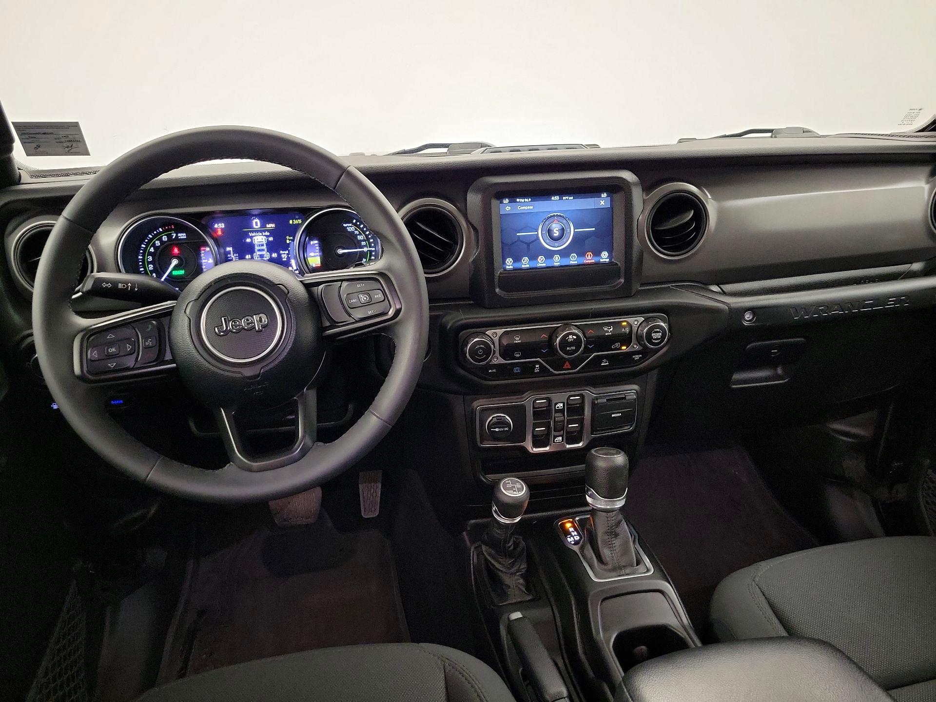 Thumbnail: 2023 Jeep Wrangler - 9