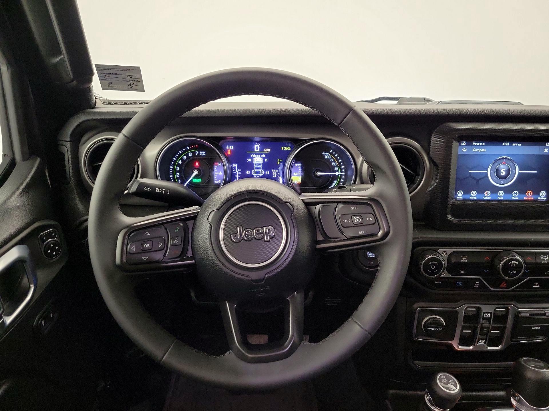 Thumbnail: 2023 Jeep Wrangler - 10