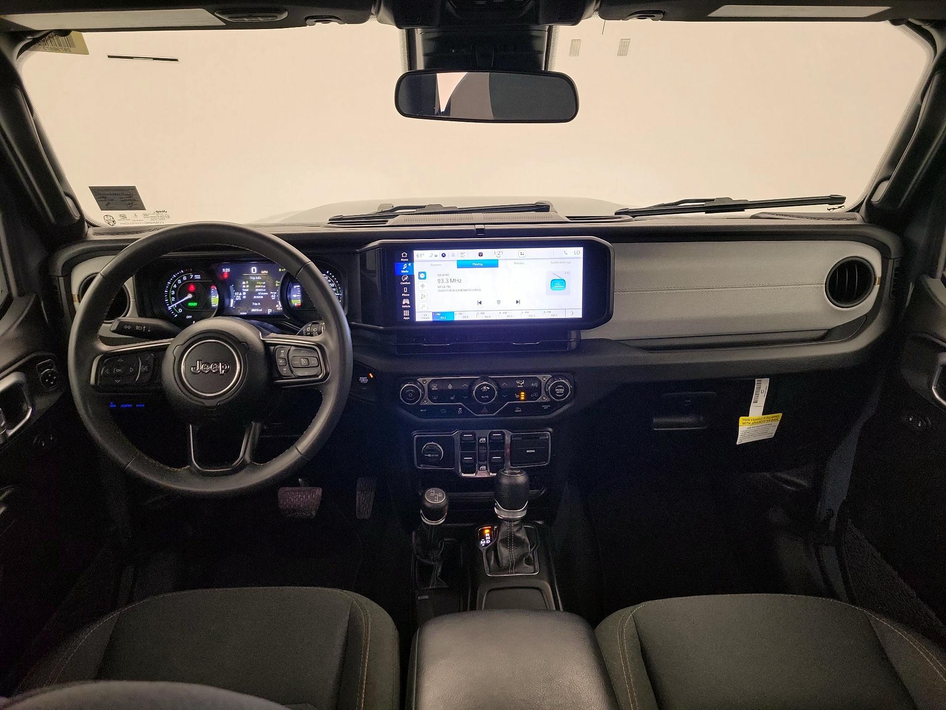 Thumbnail: 2024 Jeep Wrangler - 9