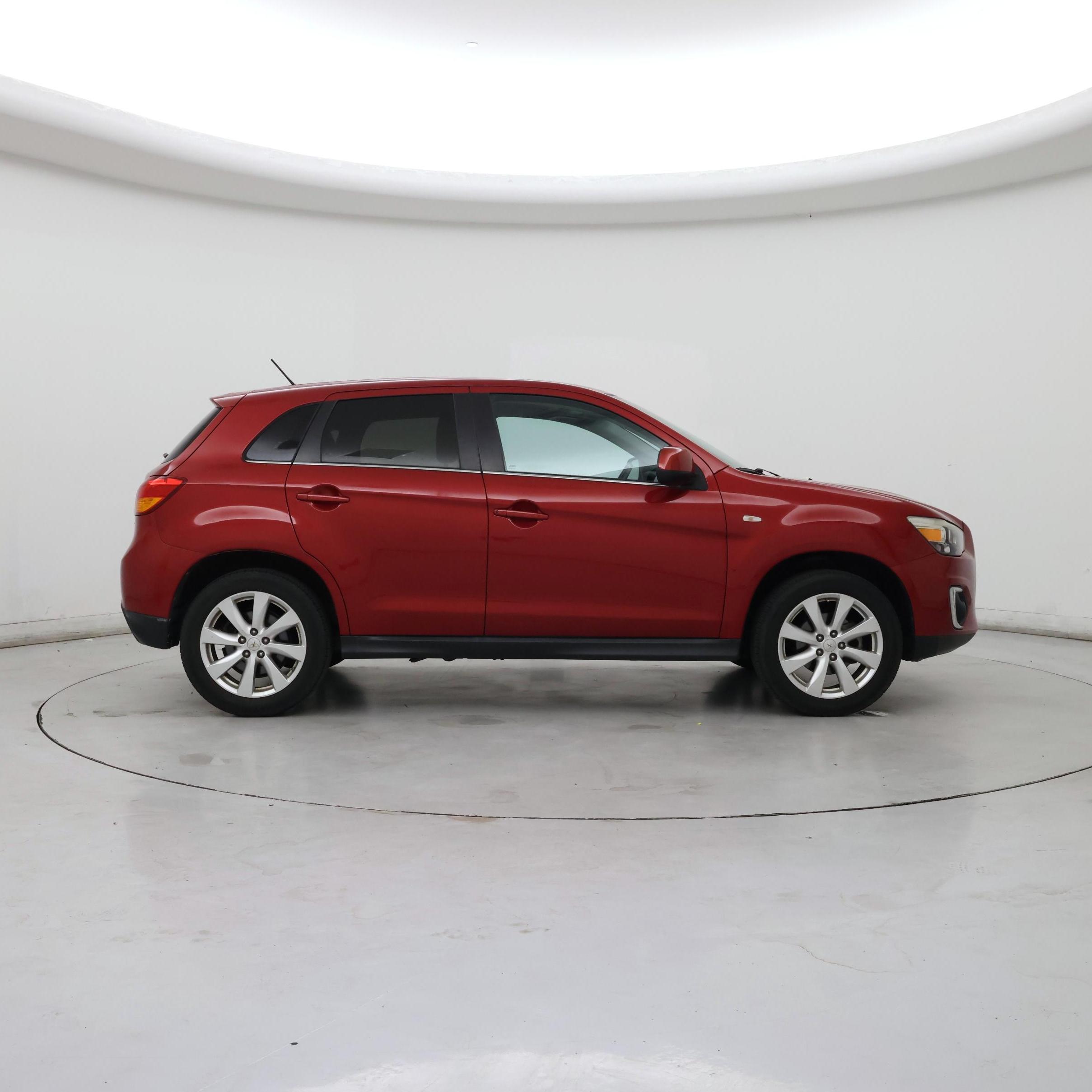 Thumbnail: 2015 Mitsubishi Outlander Sport - 7