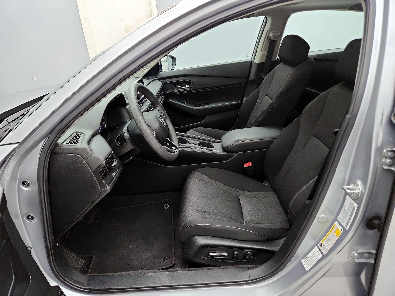 2023 Honda Accord EX - Photo 12