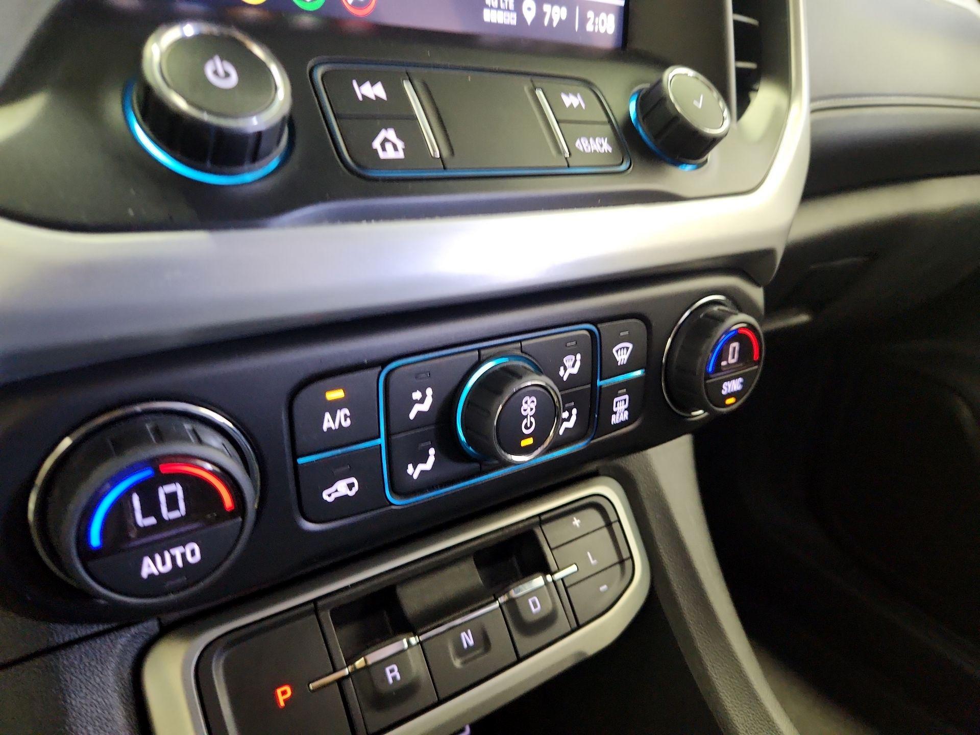 Thumbnail: 2022 GMC Acadia - 16