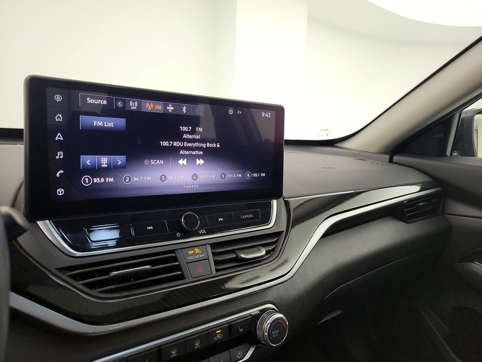 Thumbnail: 2023 Nissan Altima - 16