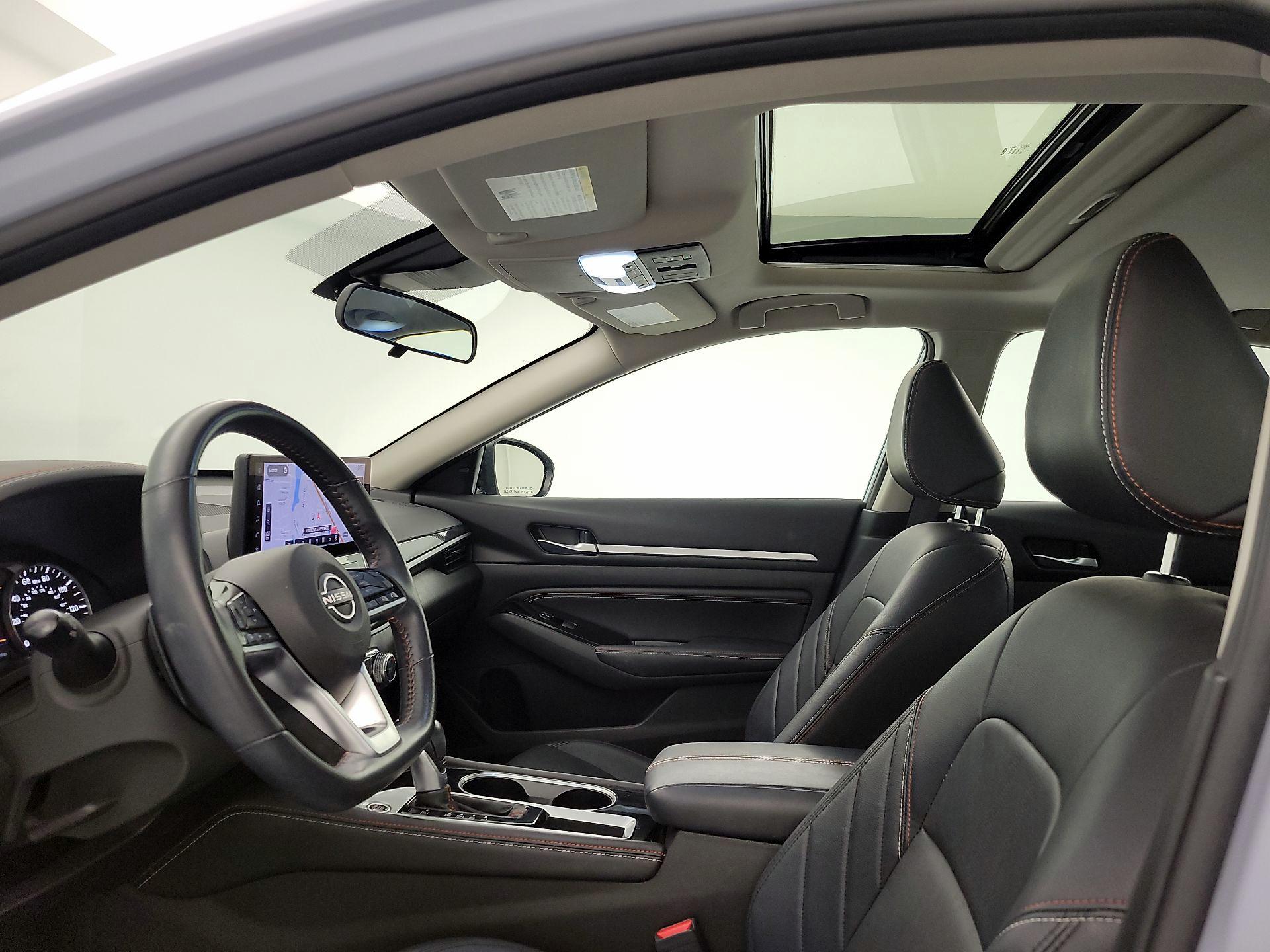 Thumbnail: 2023 Nissan Altima - 20