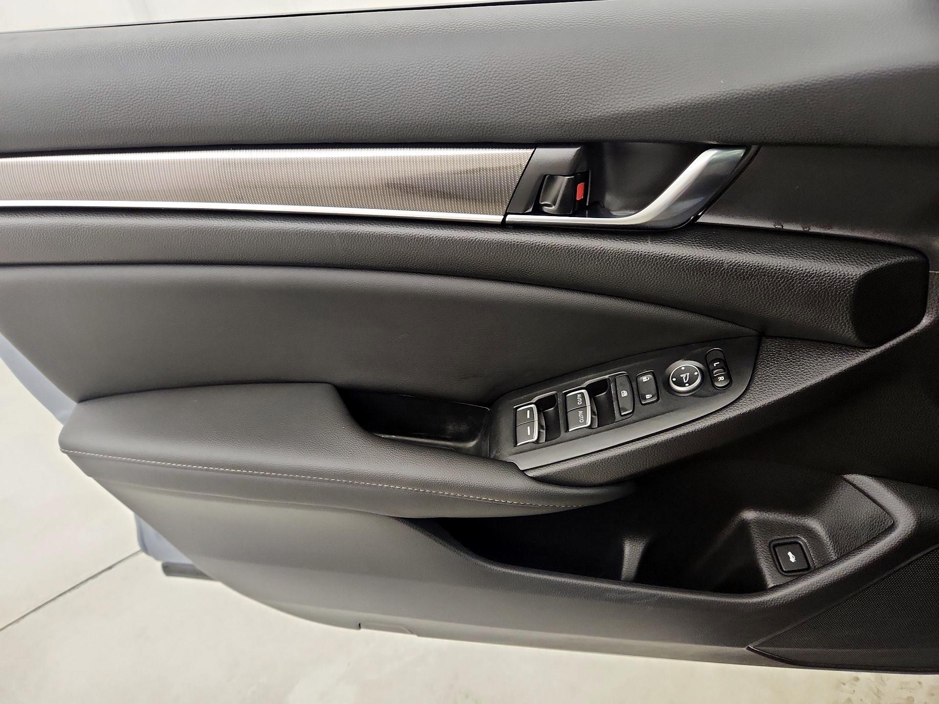 Thumbnail: 2022 Honda Accord - 12