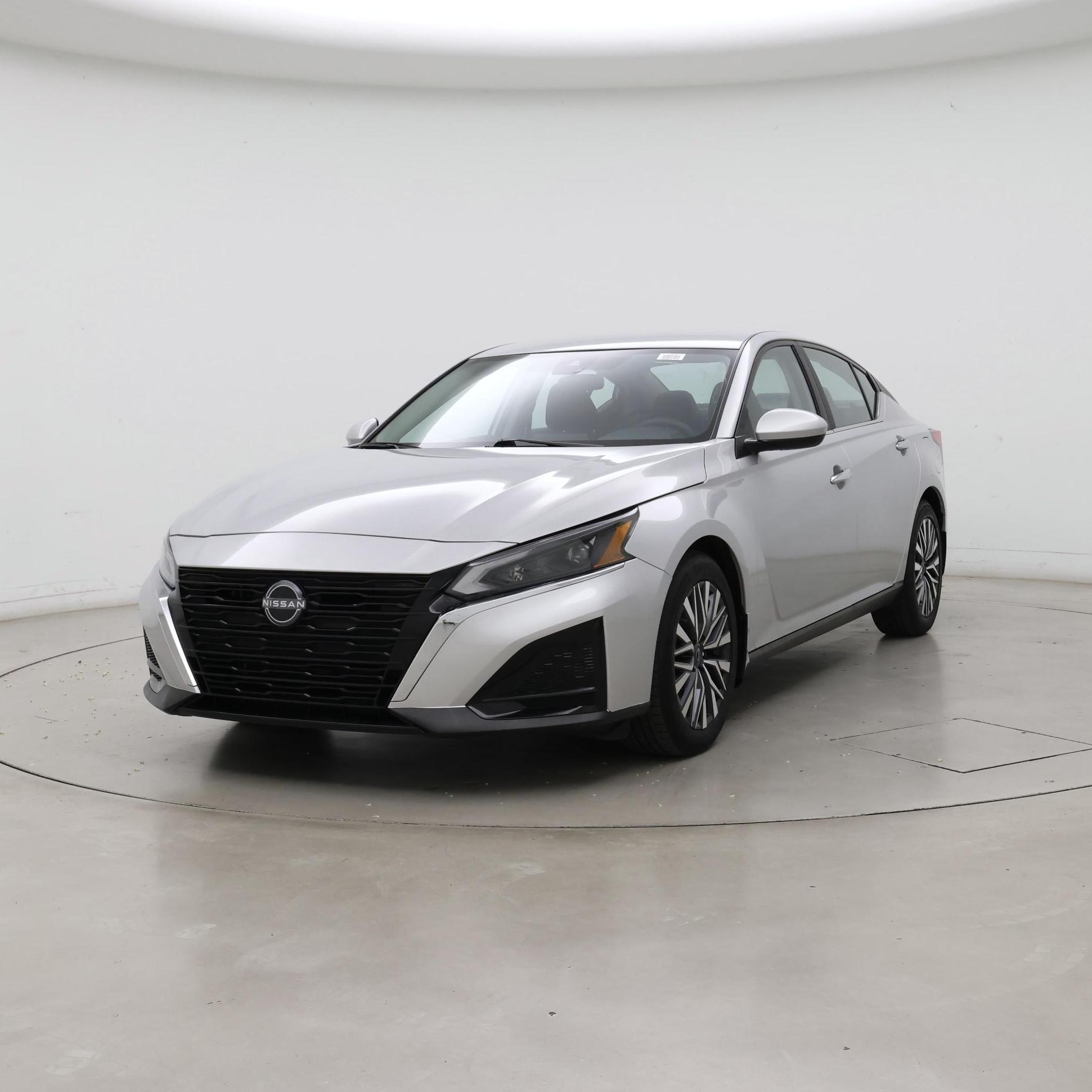 Thumbnail: 2023 Nissan Altima - 4