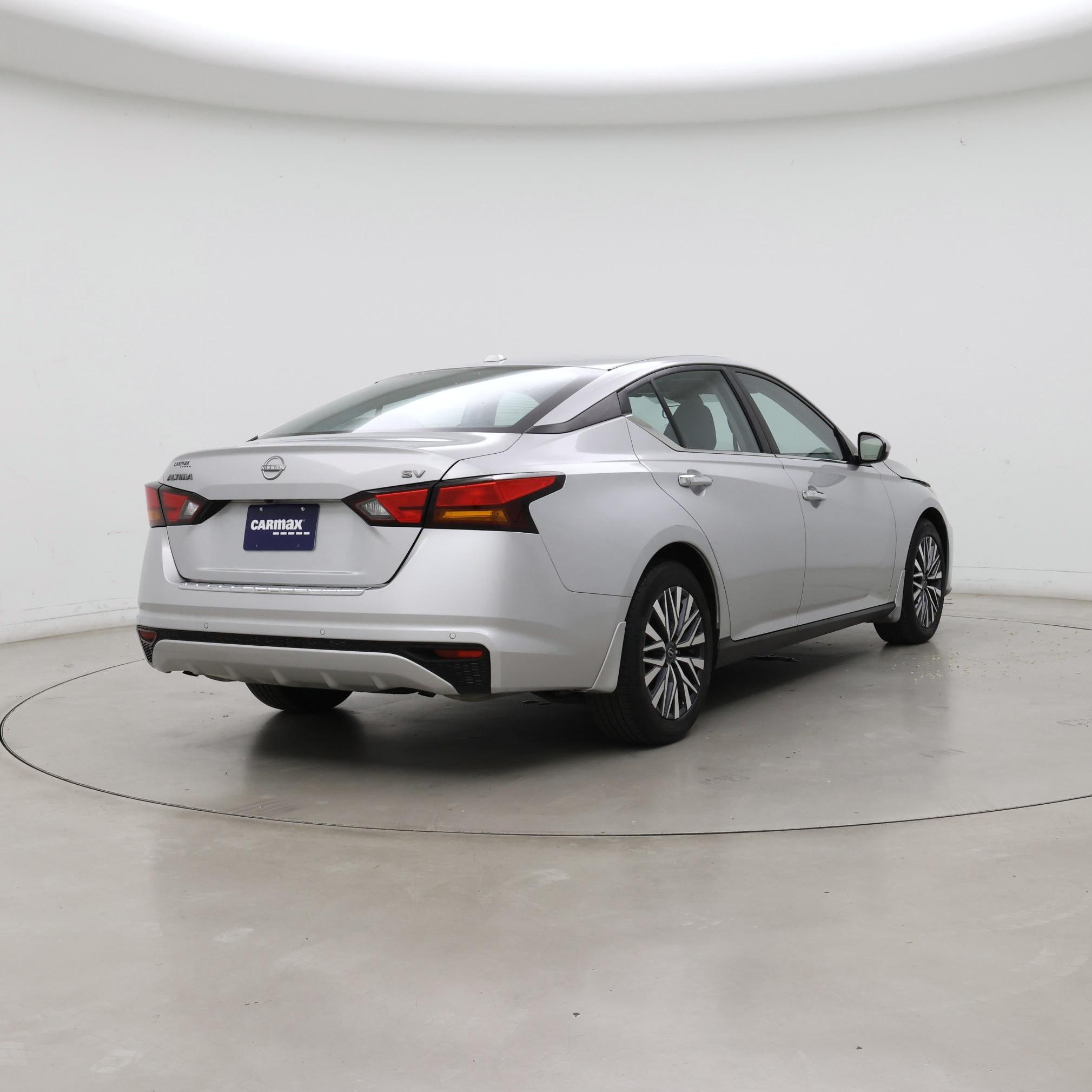 Thumbnail: 2023 Nissan Altima - 8
