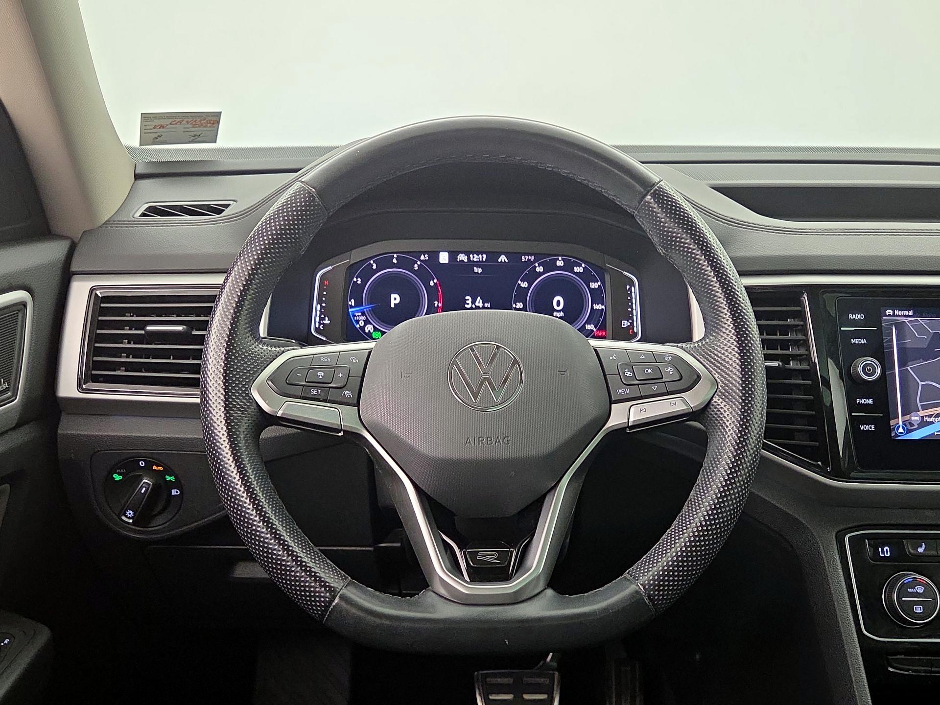 Thumbnail: 2022 Volkswagen Atlas - 10