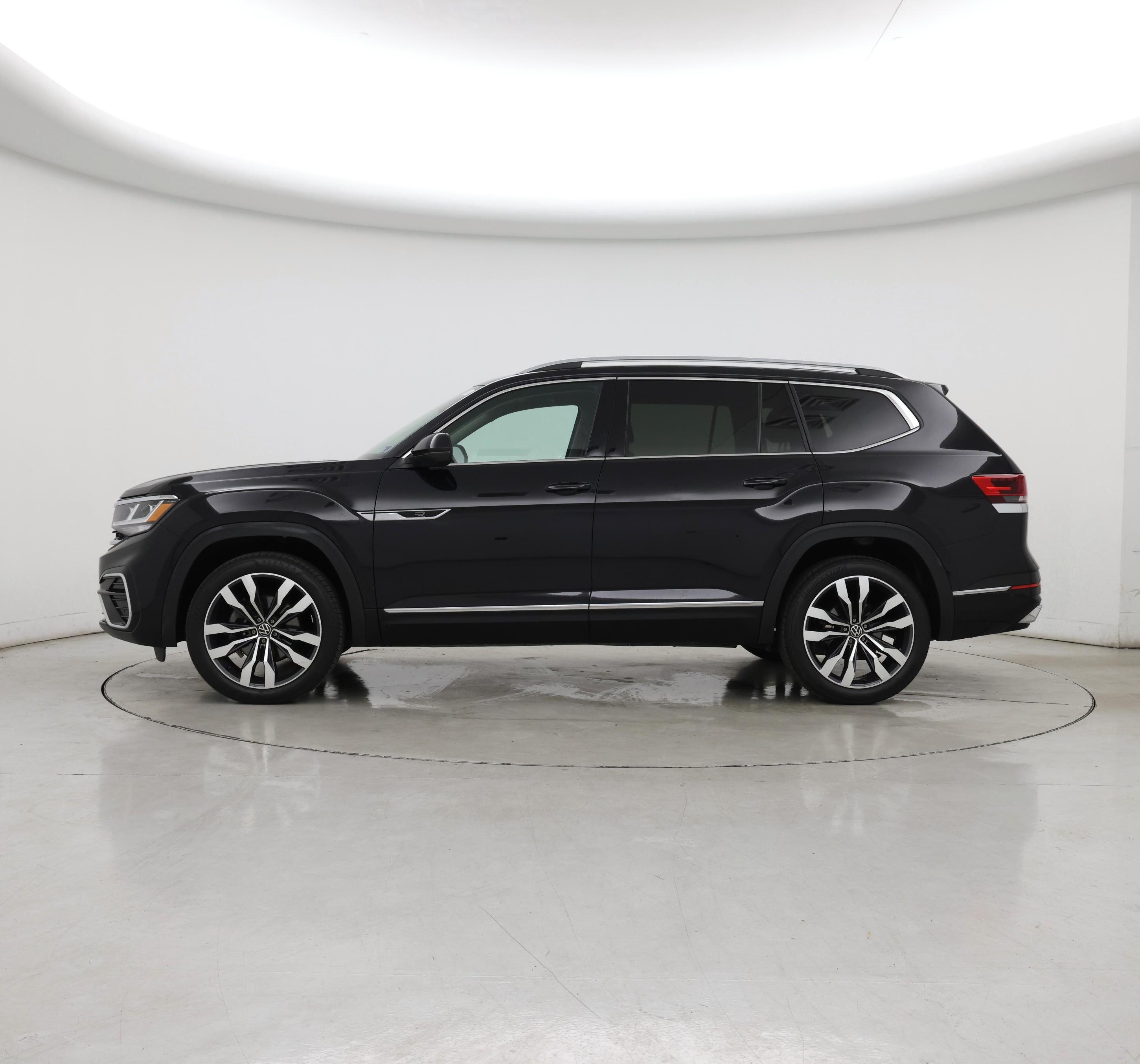 Thumbnail: 2022 Volkswagen Atlas - 3