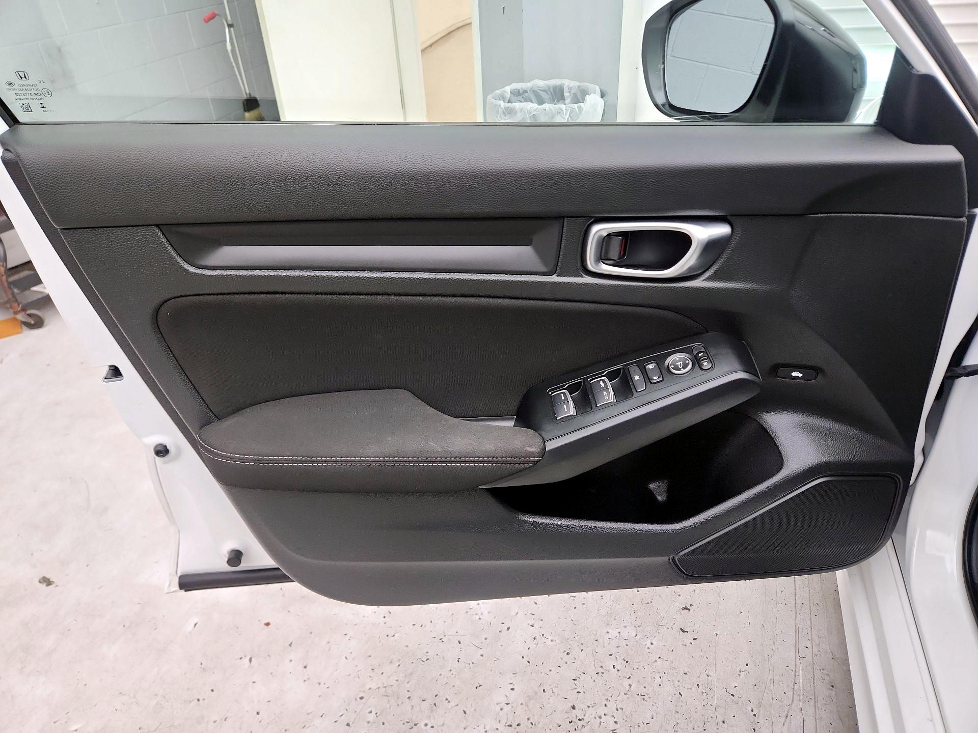 Thumbnail: 2024 Honda Civic - 12