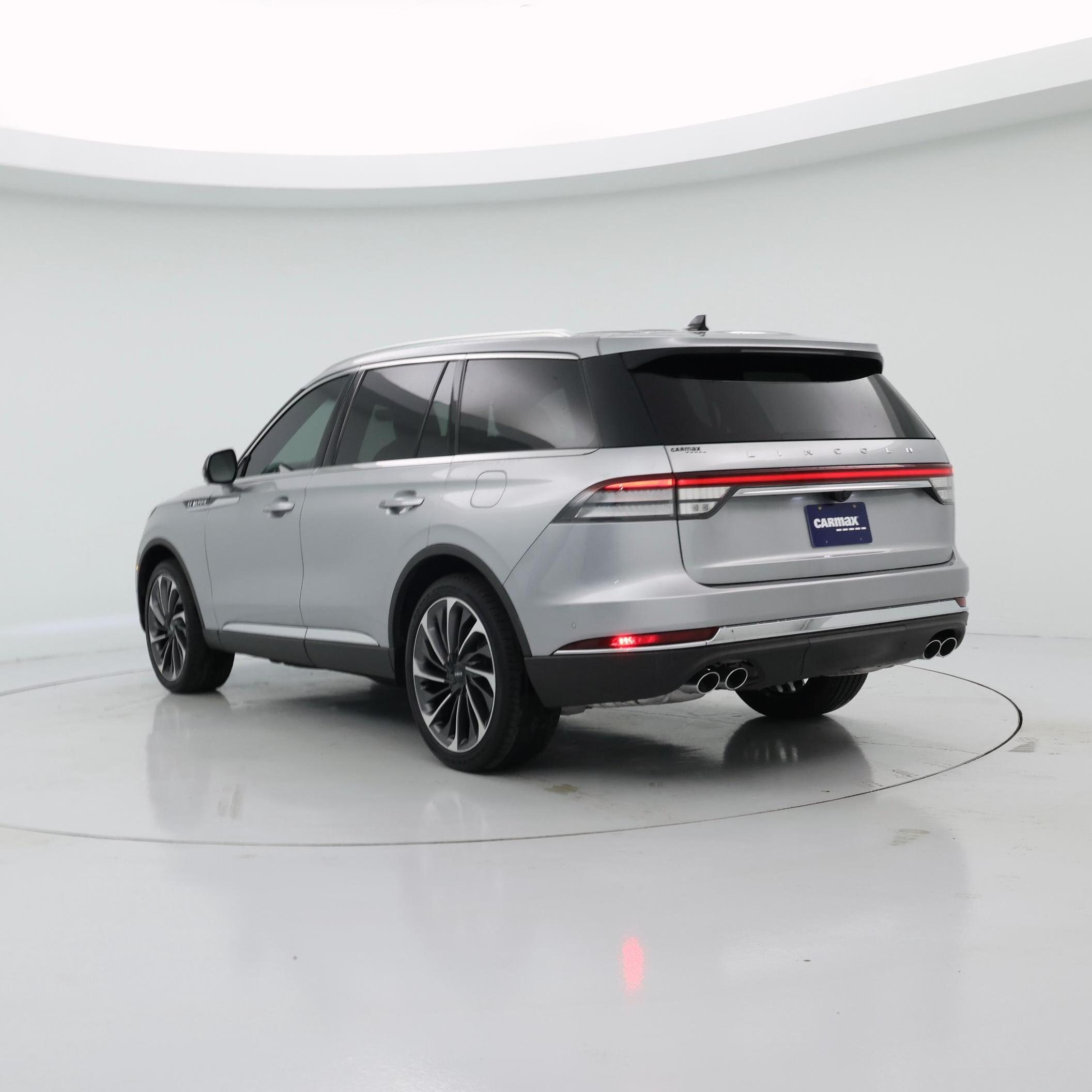 Thumbnail: 2021 Lincoln Aviator - 2