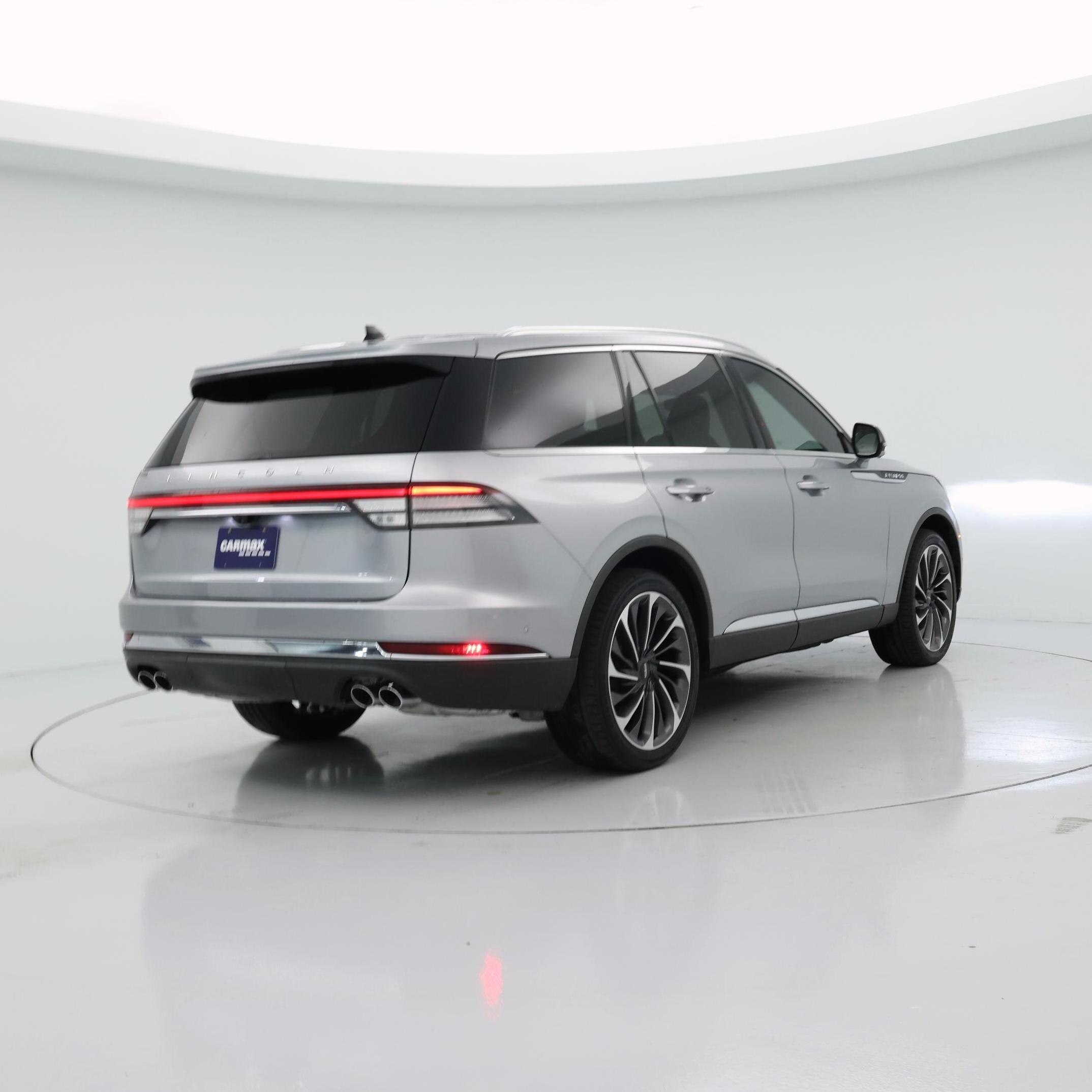 Thumbnail: 2021 Lincoln Aviator - 8