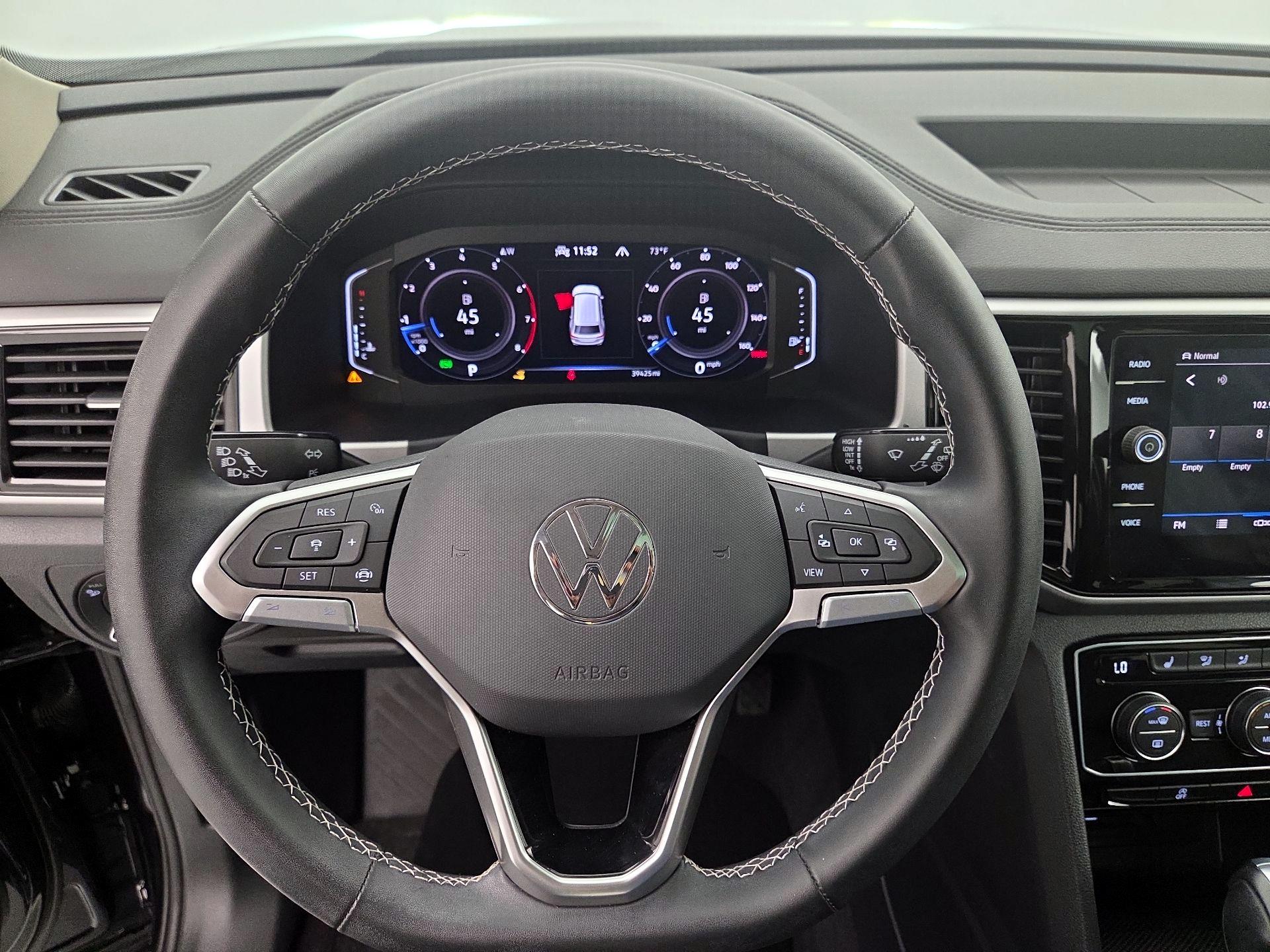 Thumbnail: 2022 Volkswagen Atlas - 10