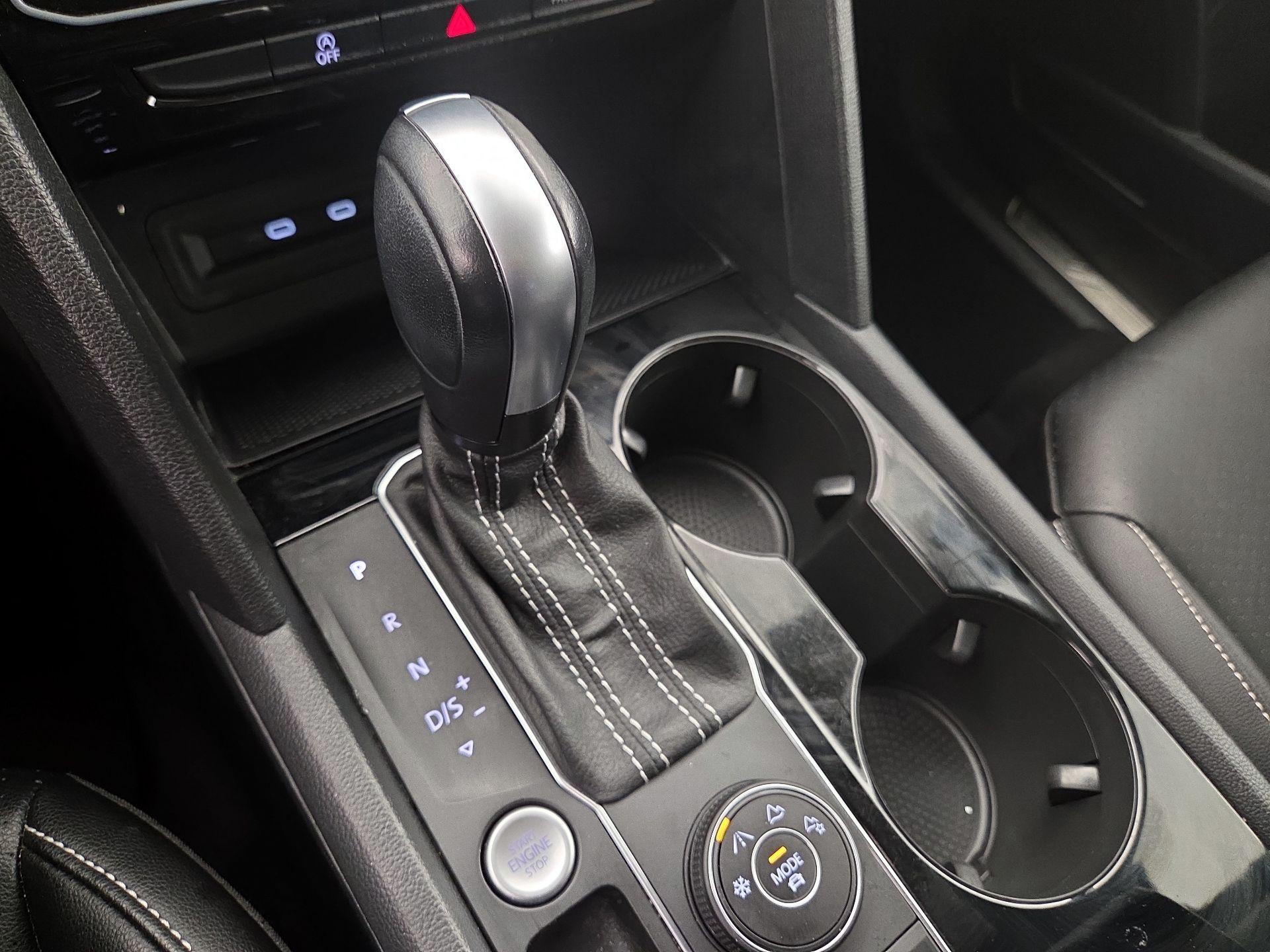 Thumbnail: 2022 Volkswagen Atlas - 17