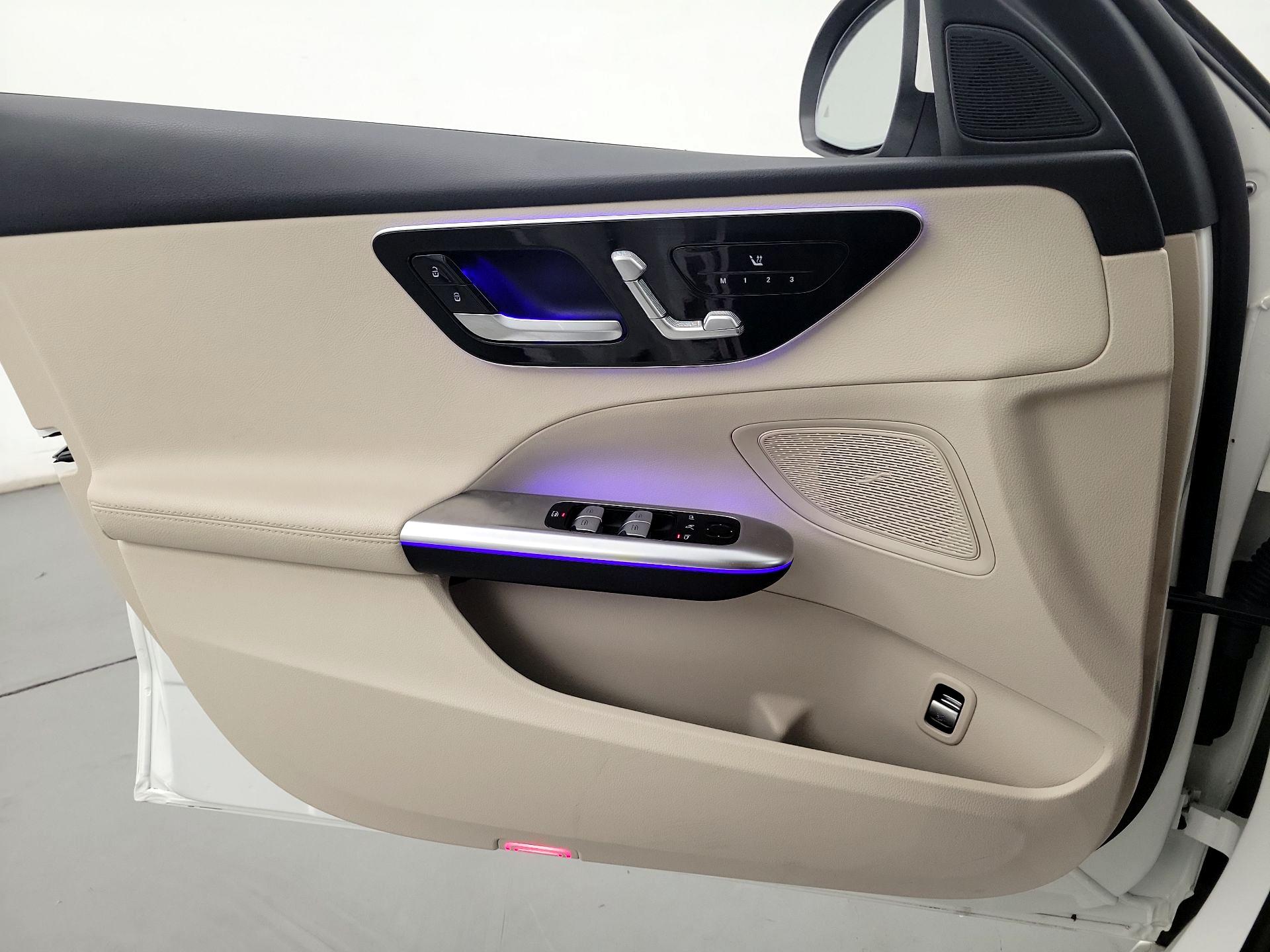 Thumbnail: 2023 Mercedes-Benz C-Class - 13