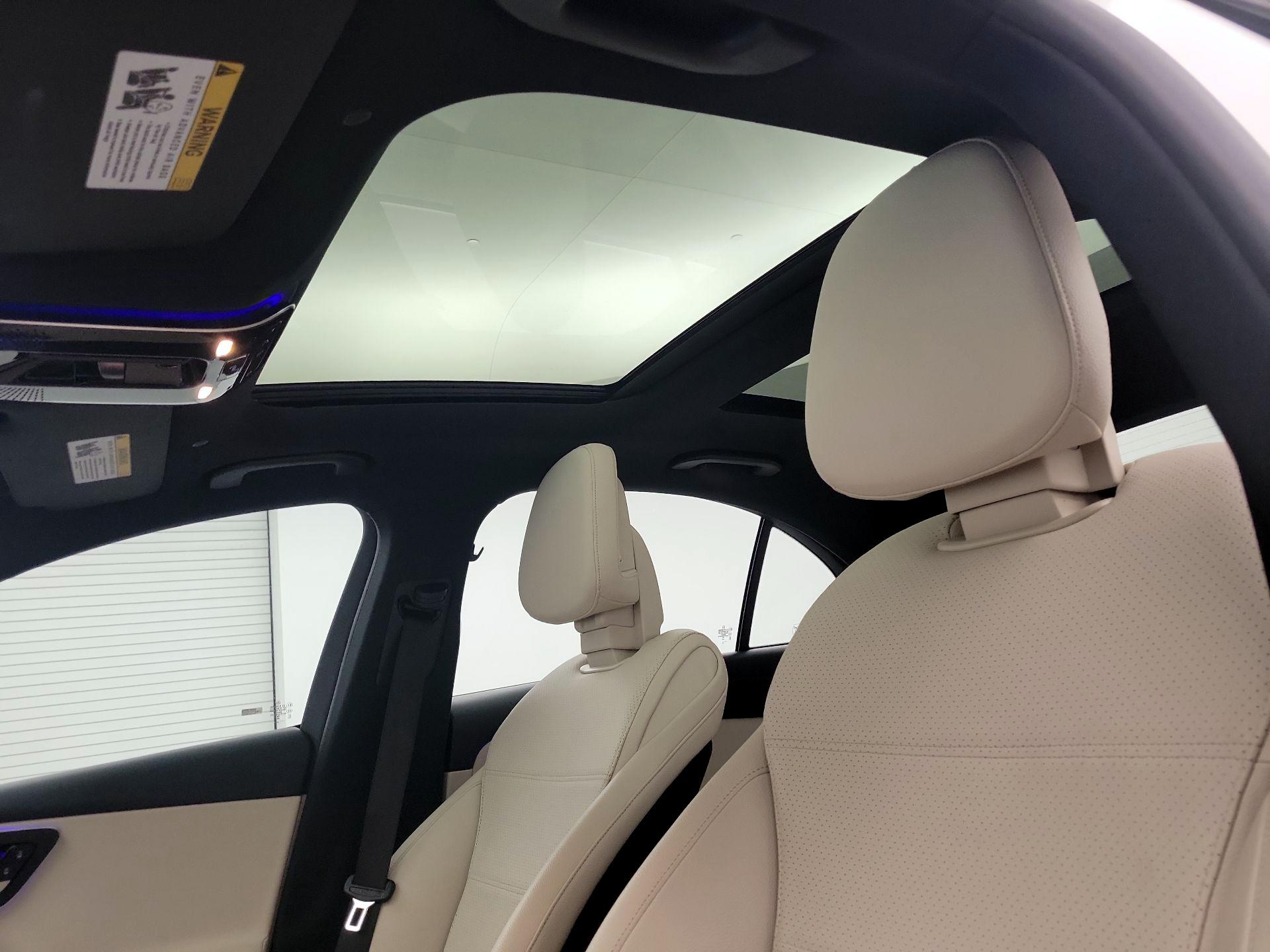 Thumbnail: 2023 Mercedes-Benz C-Class - 20