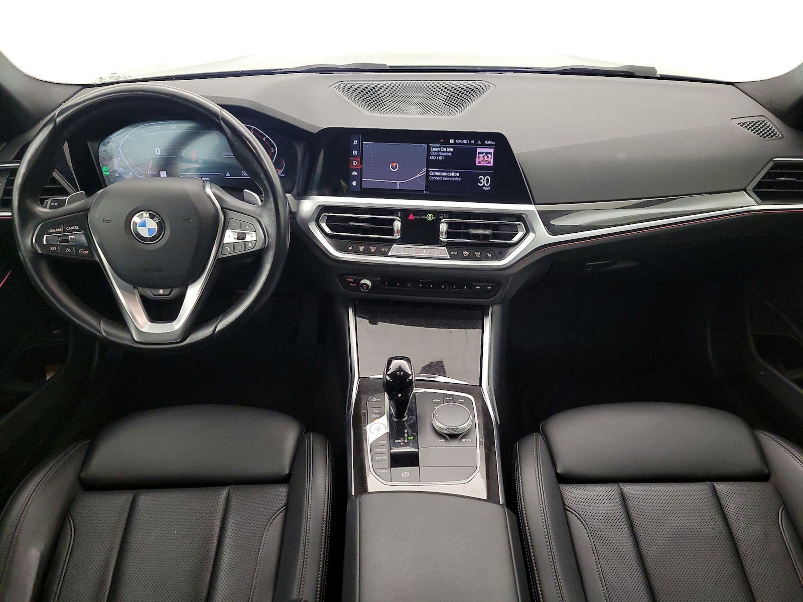 2022 BMW 3 Series 330i - Photo 10