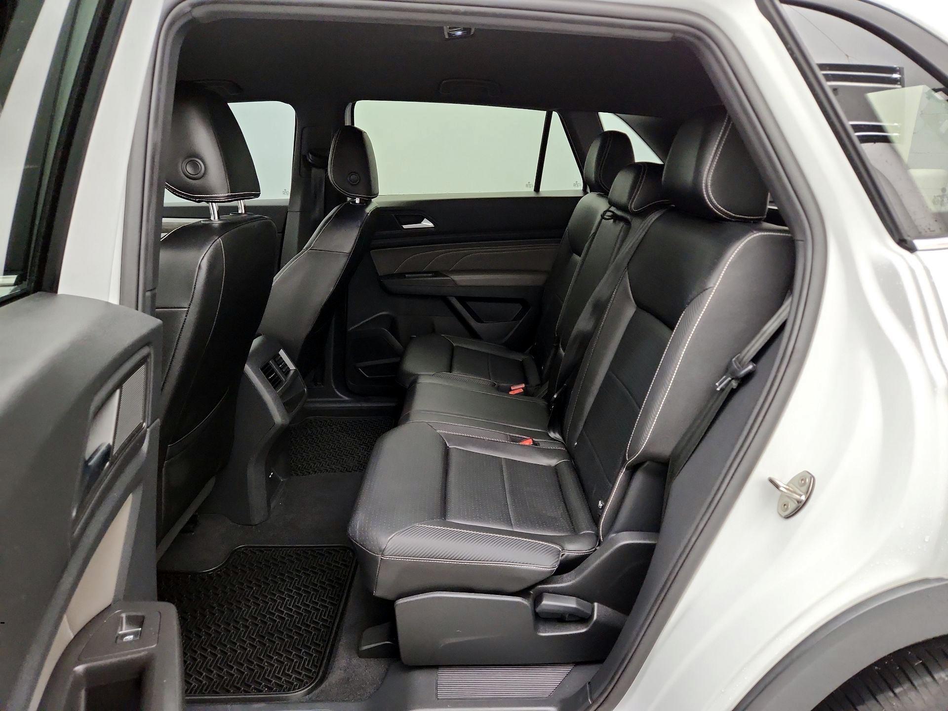 Thumbnail: 2023 Volkswagen Atlas - 19